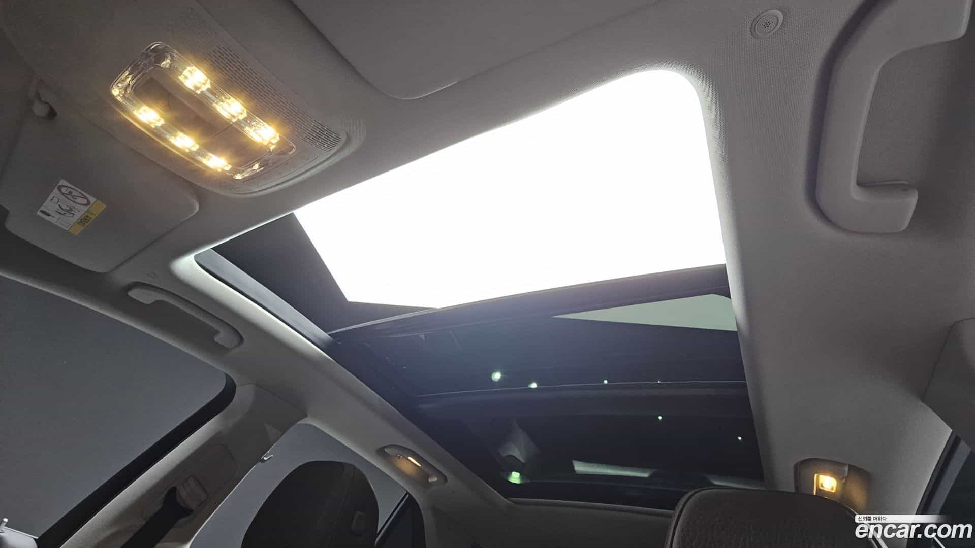 GLE-Class Mercedes-Benz 2024.4-OPTION-016