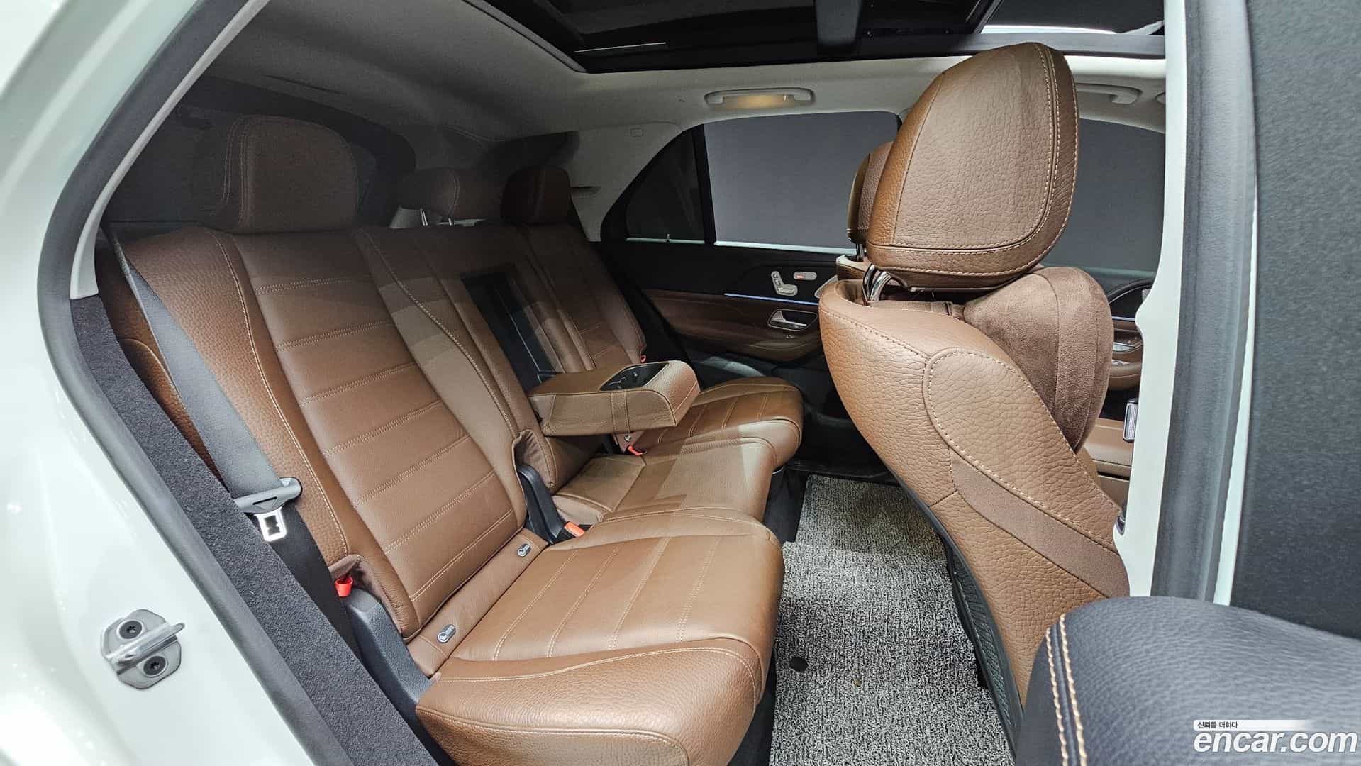 GLE-Class Mercedes-Benz 2024.4-OPTION-023