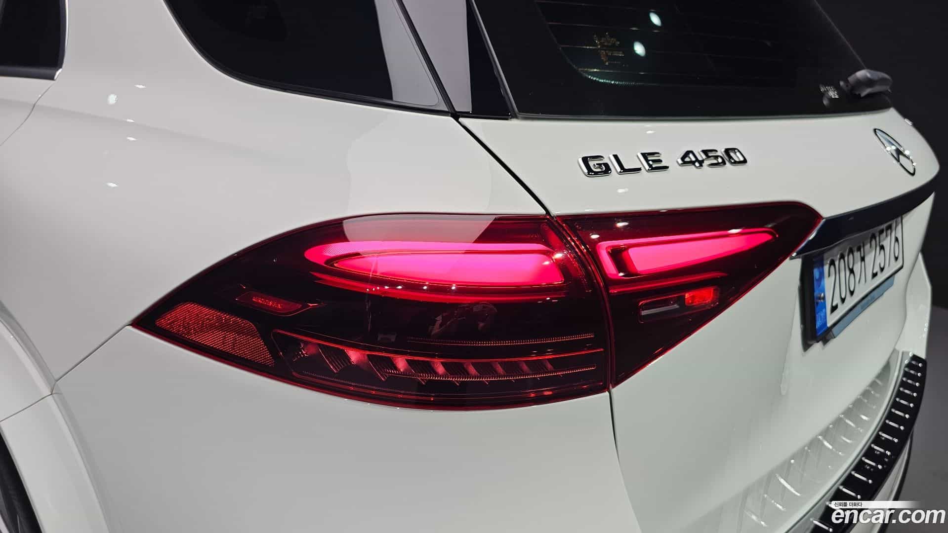 GLE-Class Mercedes-Benz 2024.4-OUTER-033