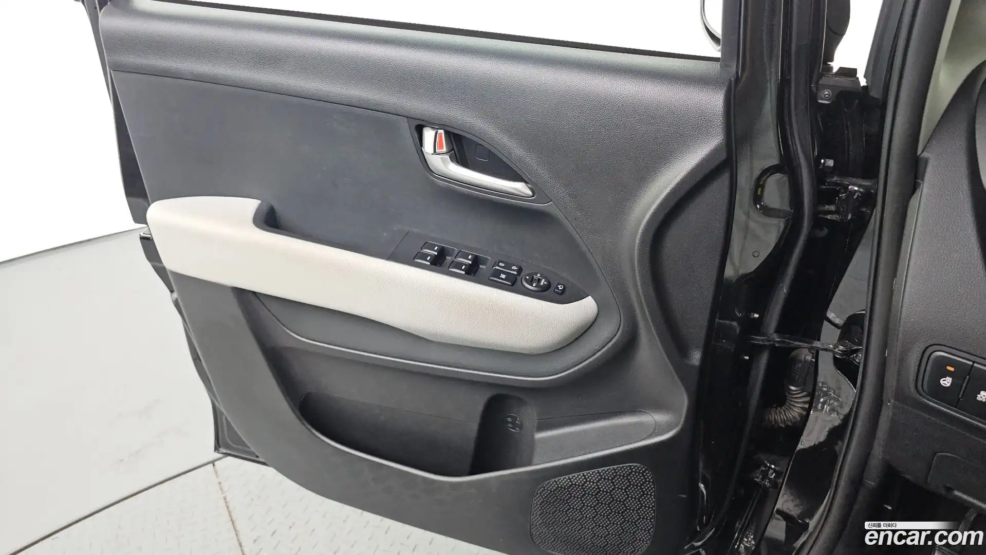 RAY Kia 2023.3-INNER-034