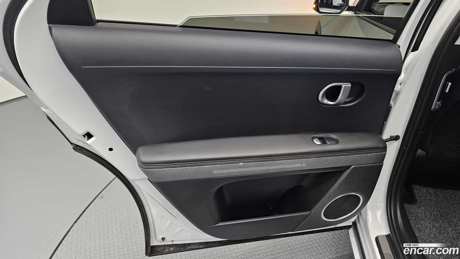 Ioniq5 Hyundai 2022.6-INNER-035