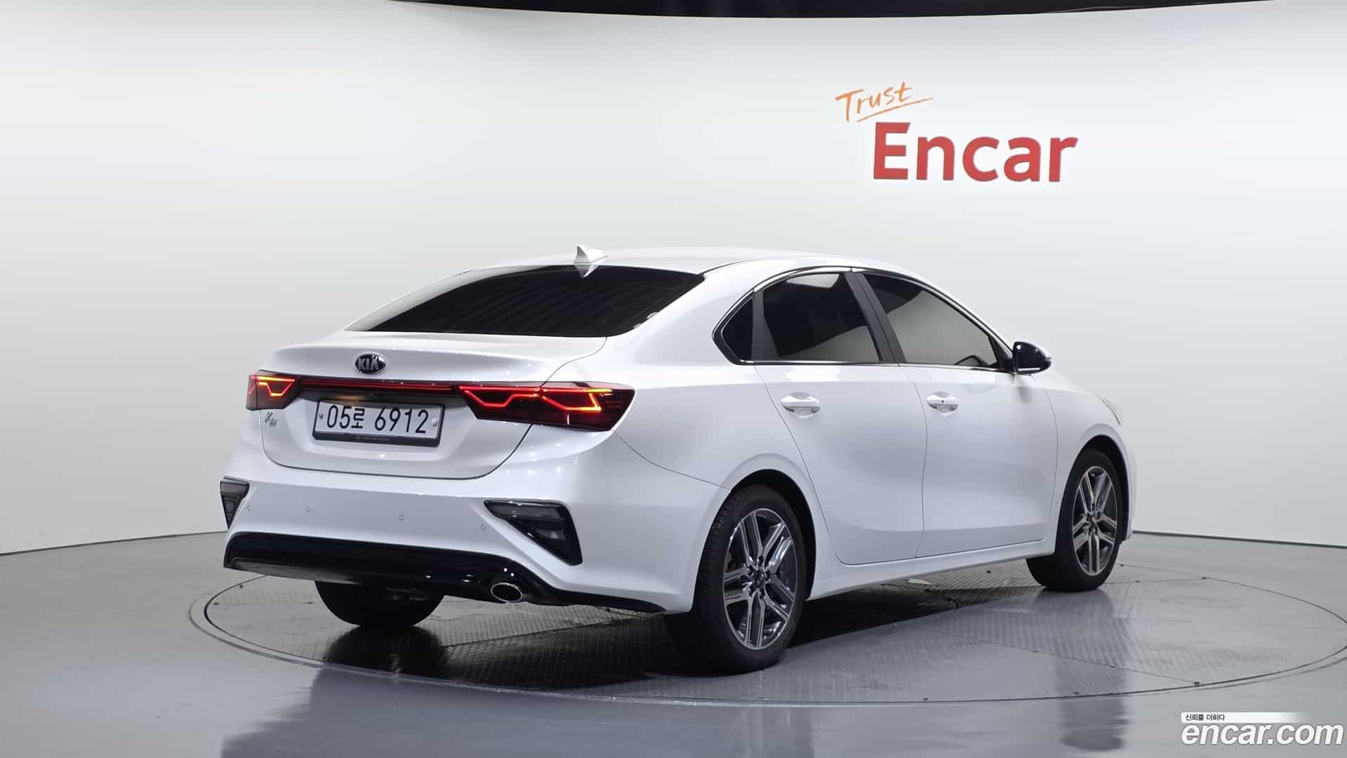 K3 Kia 2018.10-OUTER-002