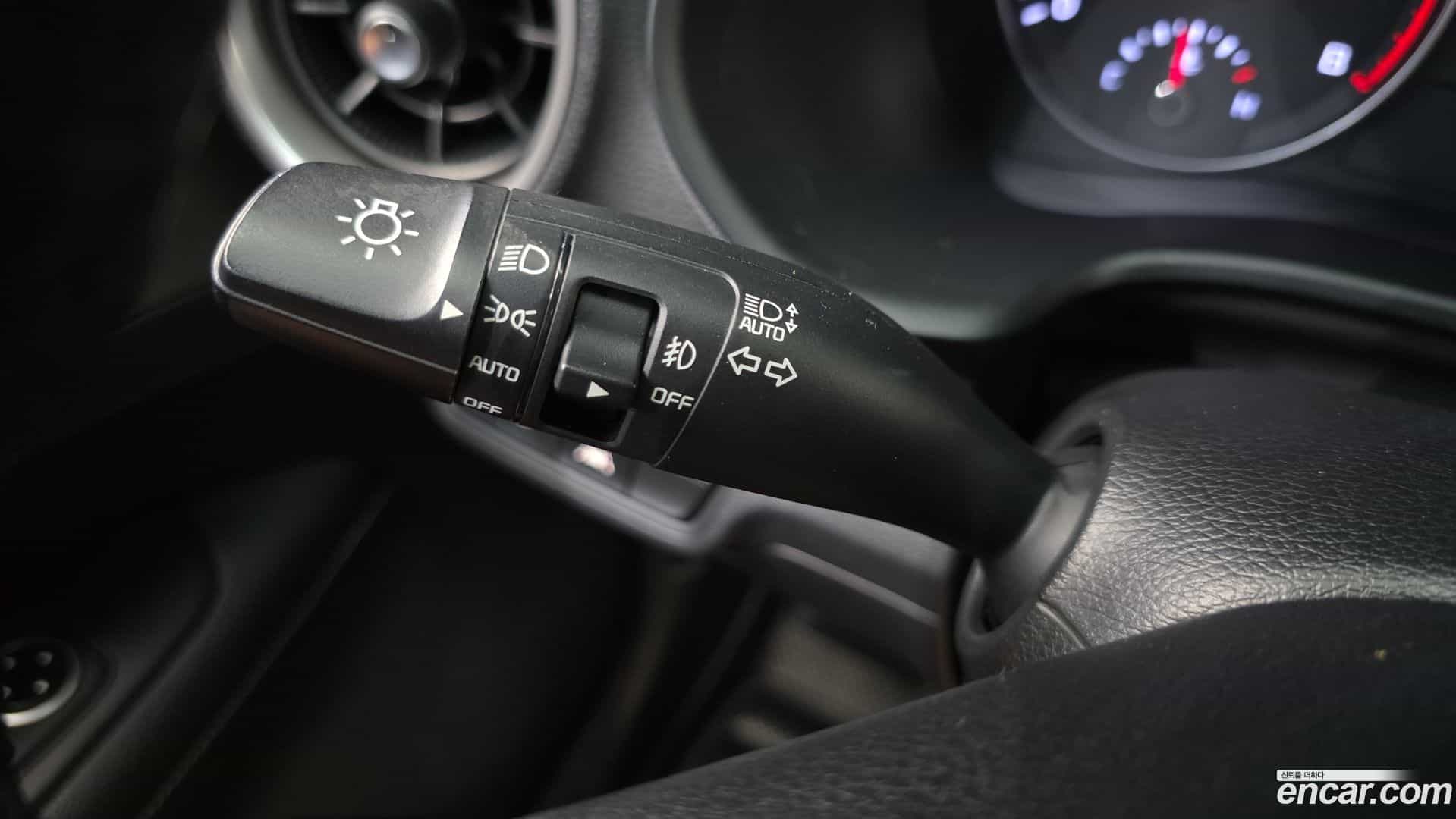 K3 Kia 2018.10-OPTION-022