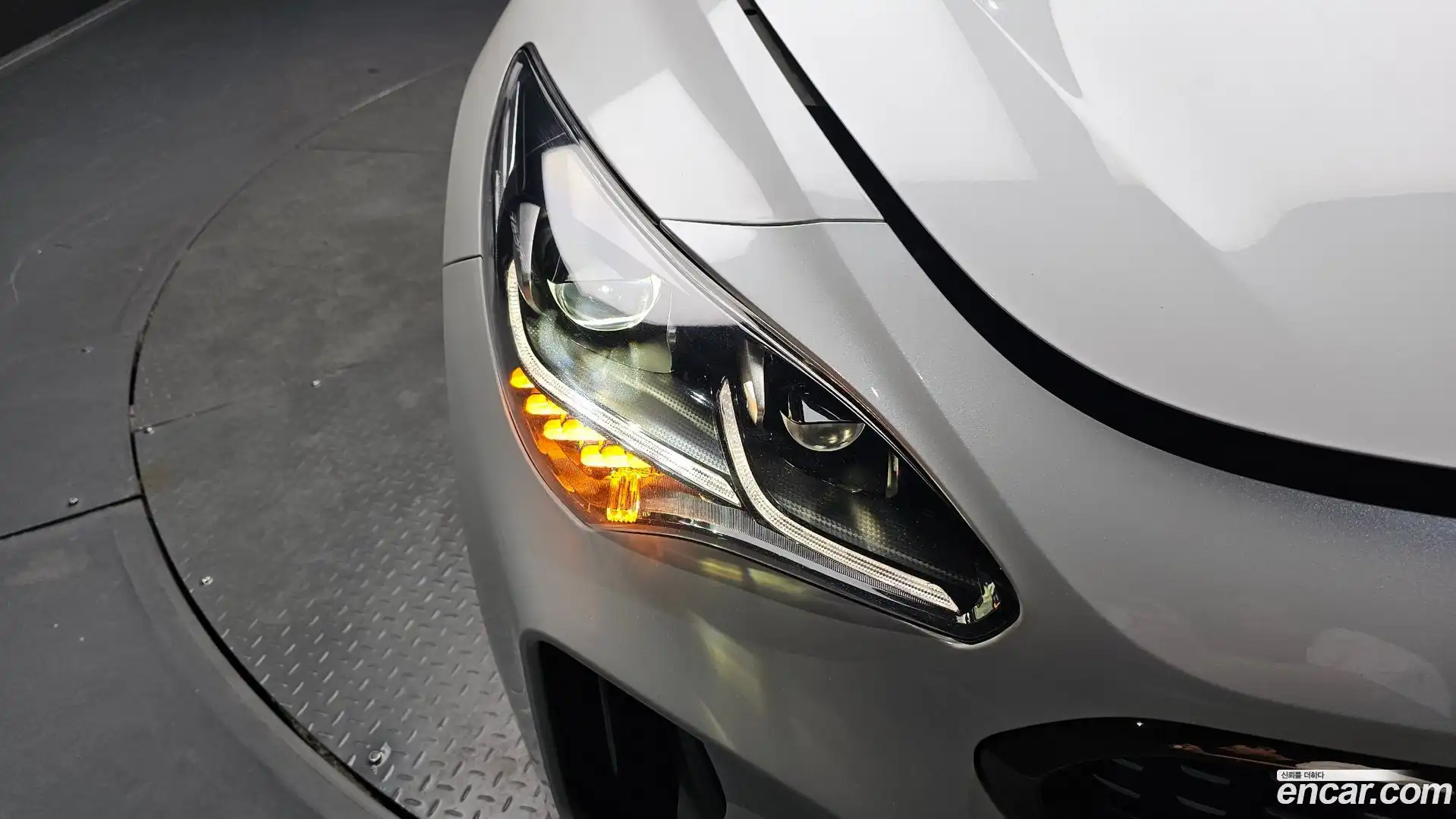 Stinger Kia 2018.3-OUTER-032