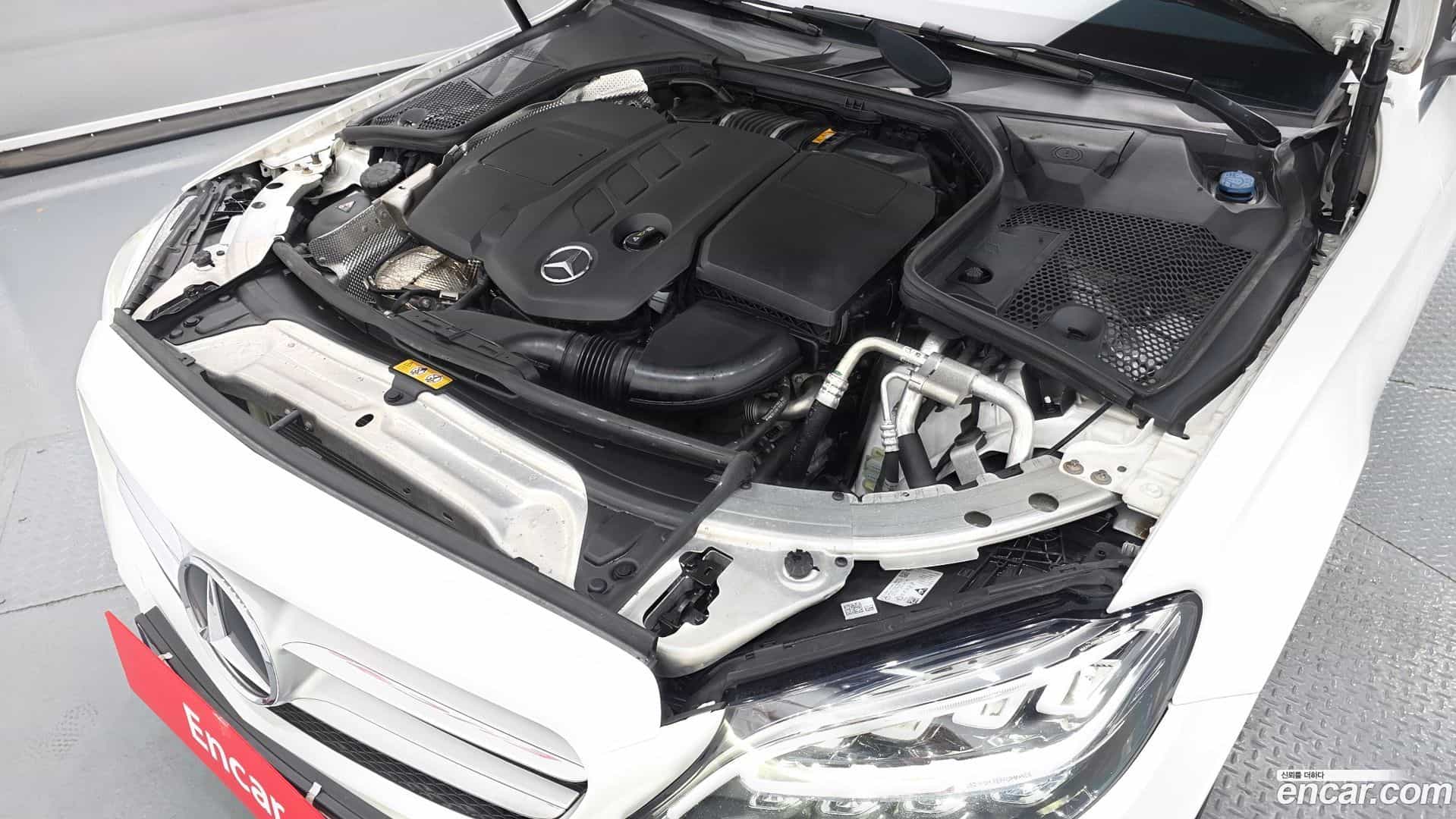 C-Class Mercedes-Benz 2019.1-OUTER-006