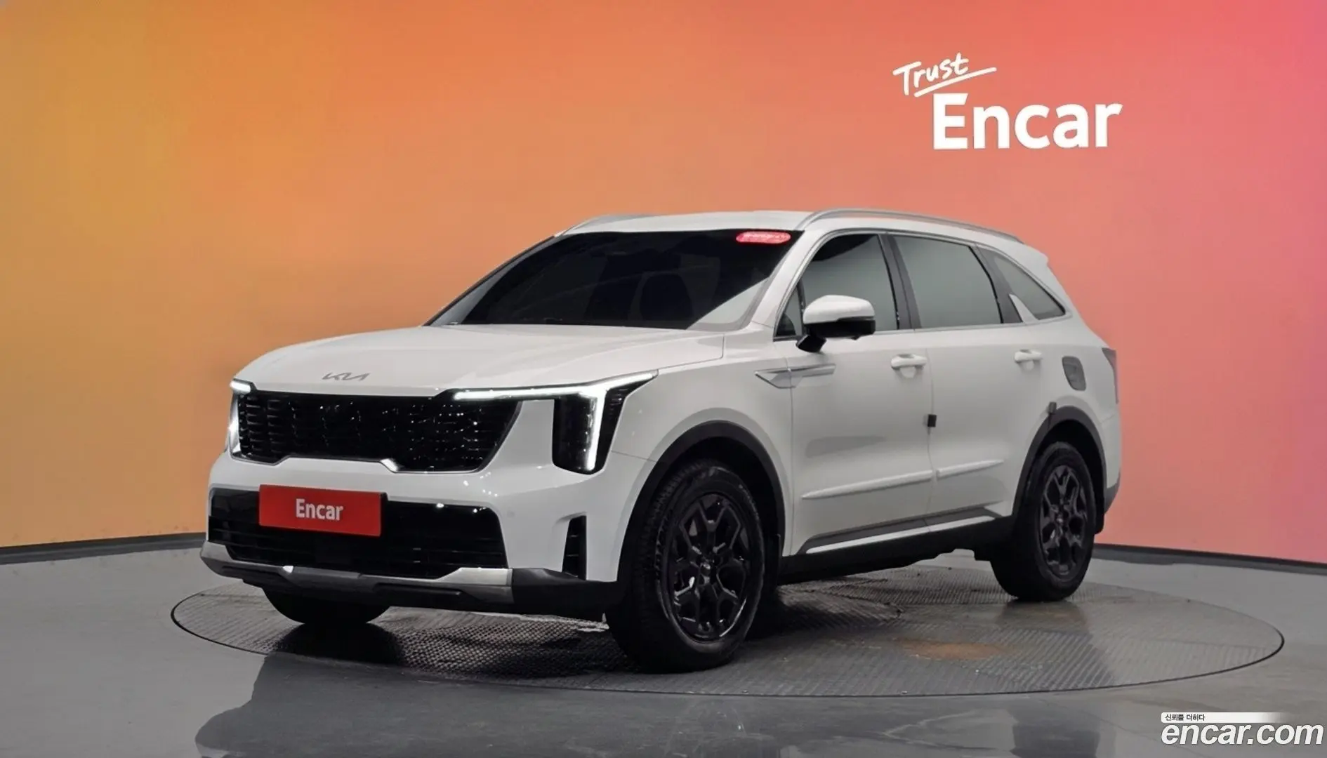 Main__Slider__Photo:Sorento Kia 2024.4-0