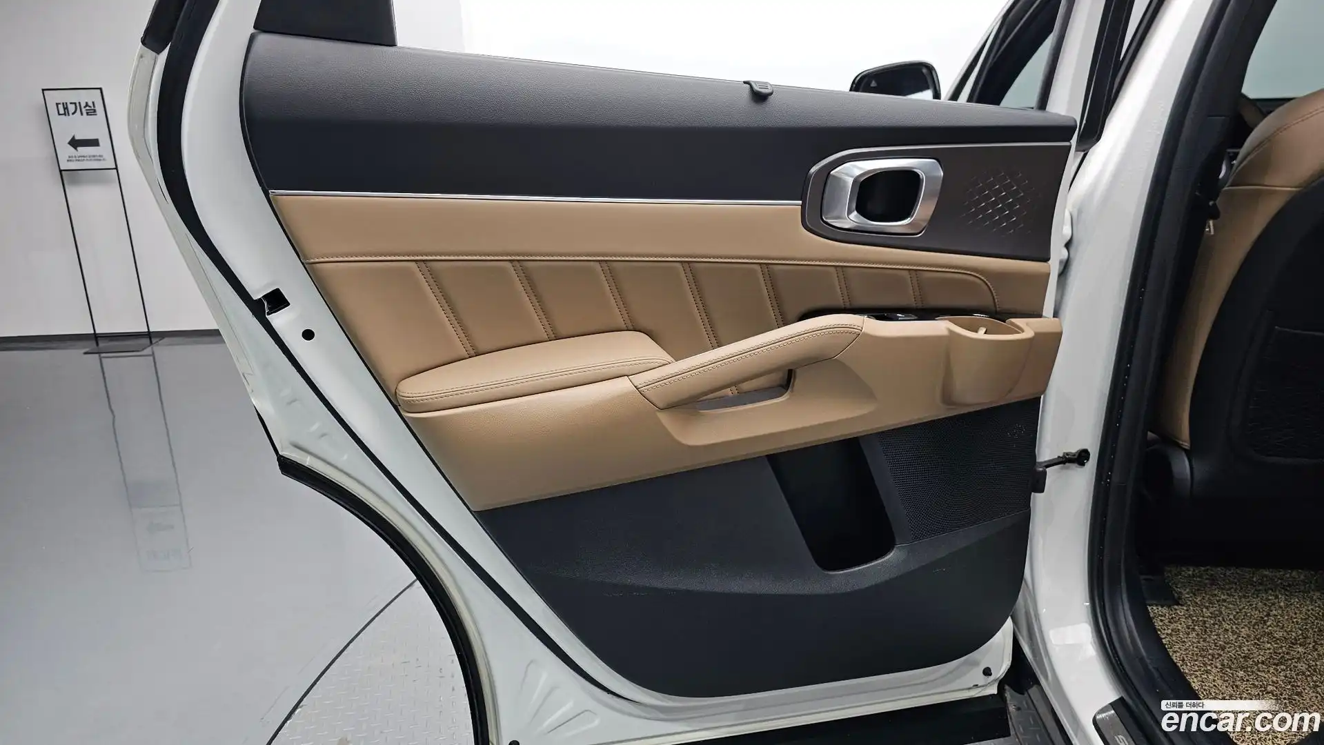 Sorento Kia 2024.4-INNER-035