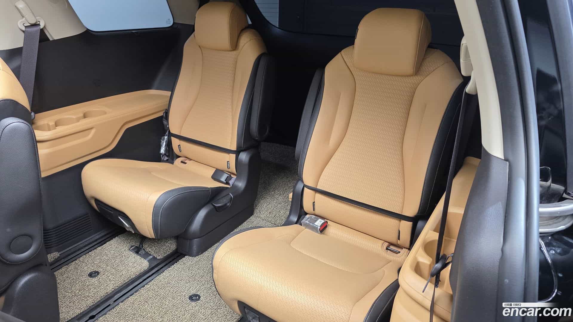 Canival Kia 2021.6-OPTION-015