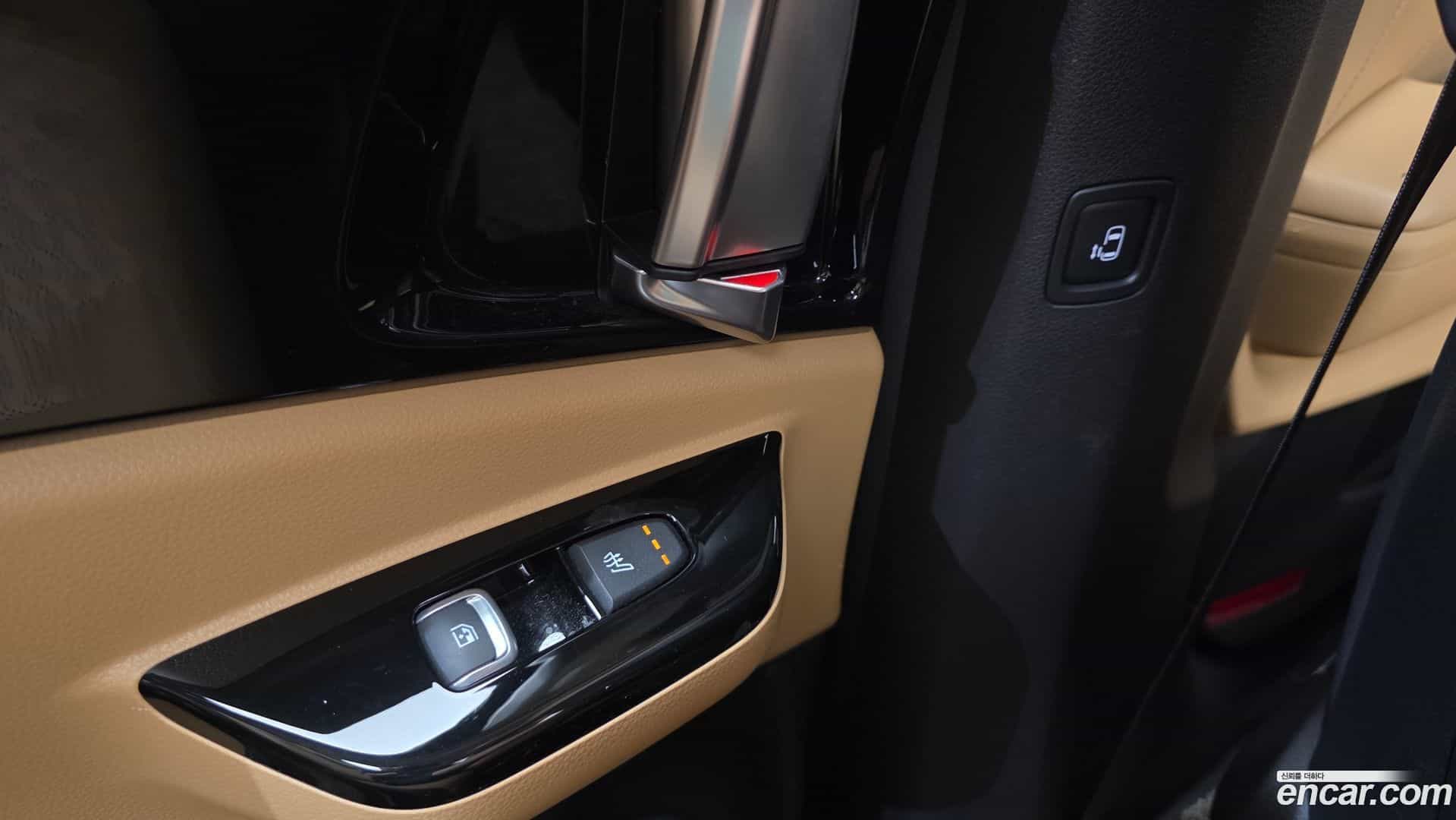 Canival Kia 2021.6-OPTION-024