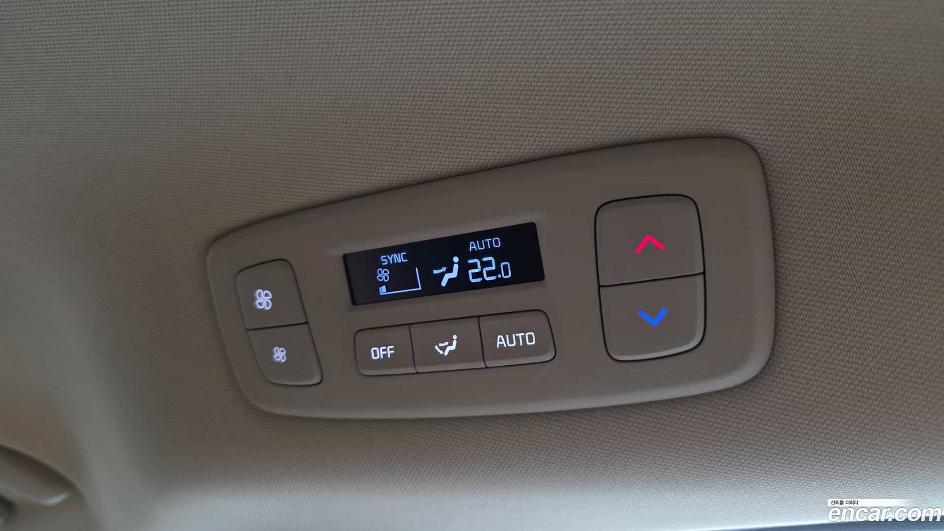 Canival Kia 2021.6-OPTION-042