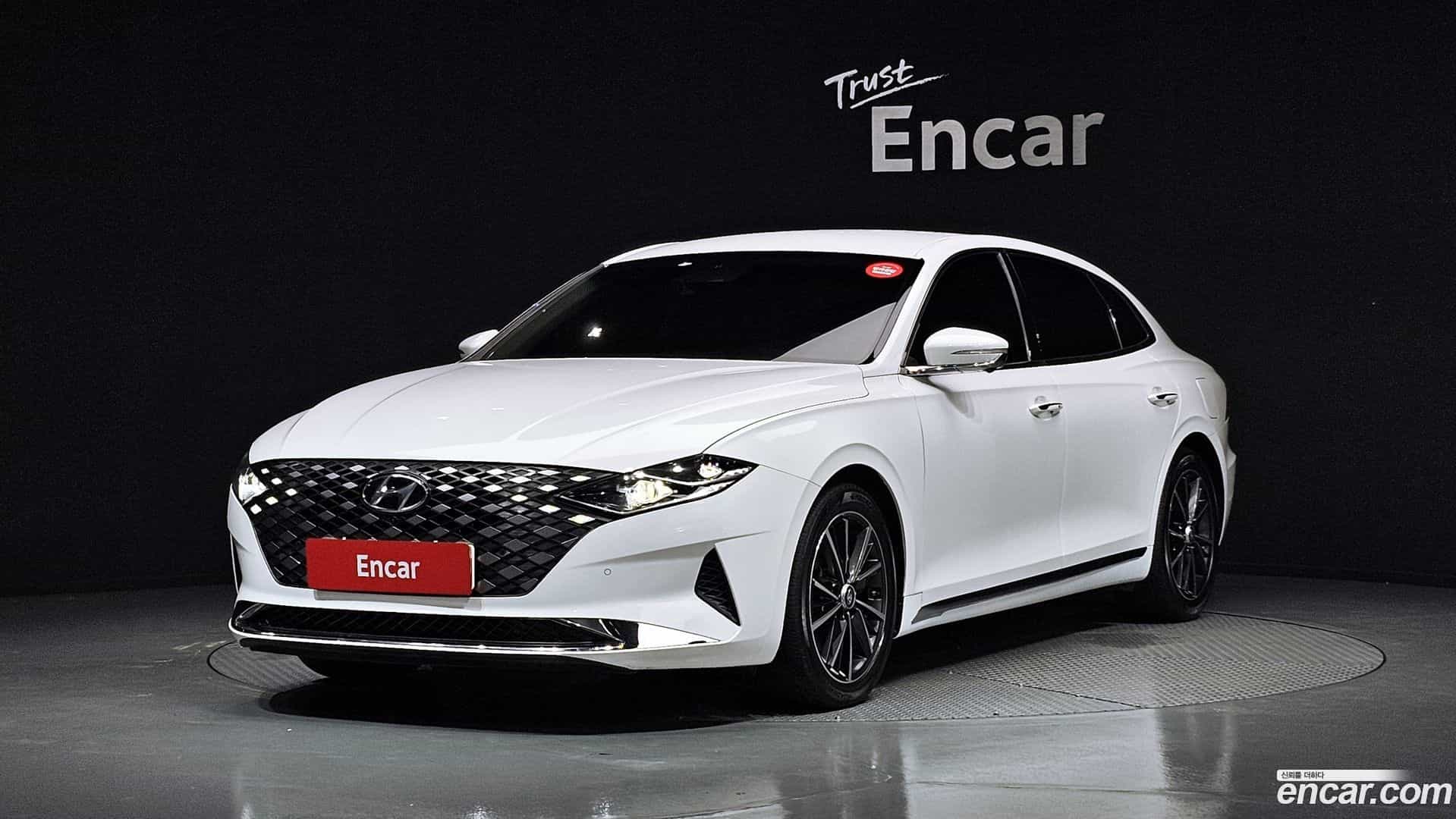 Grandeur Hyundai 2021.6-OUTER-001