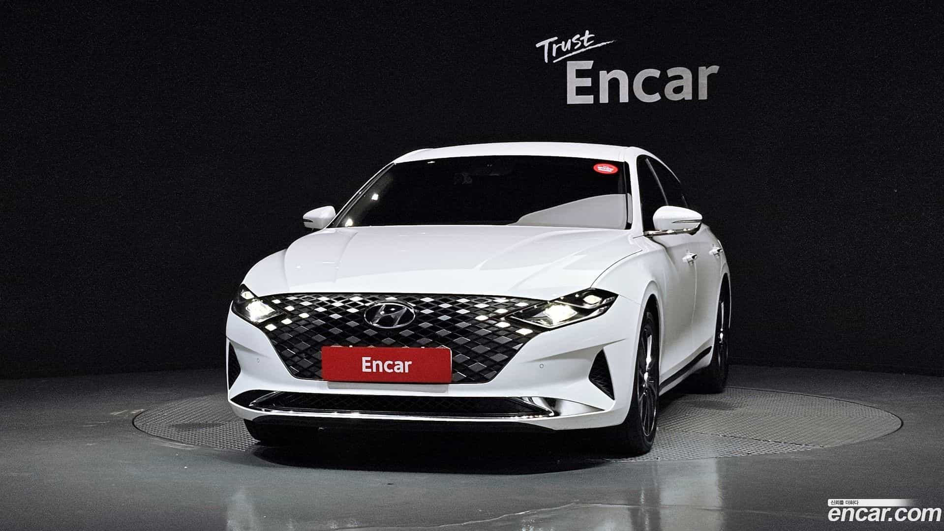 Grandeur Hyundai 2021.6-OUTER-003