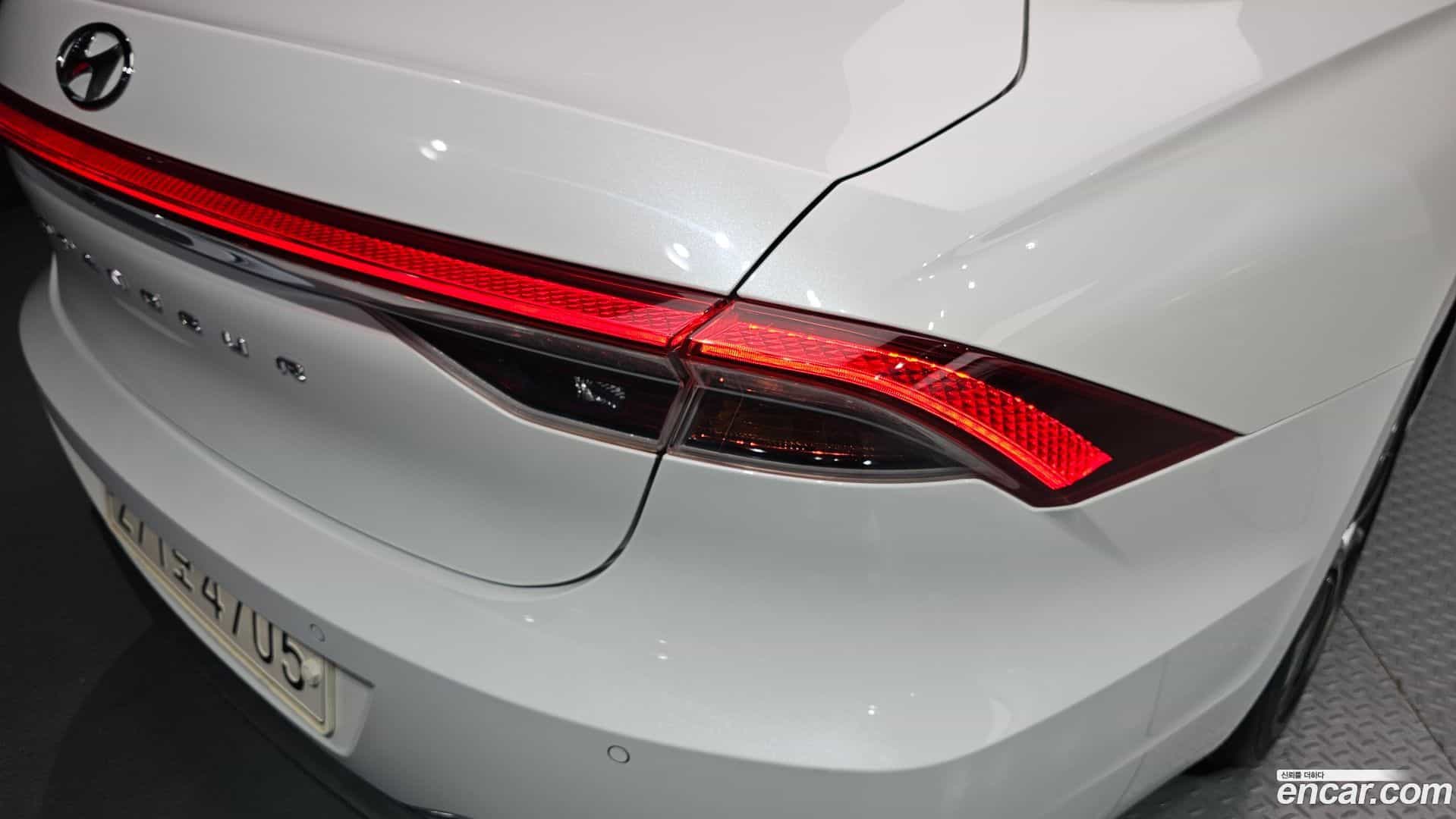 Grandeur Hyundai 2021.6-OUTER-033