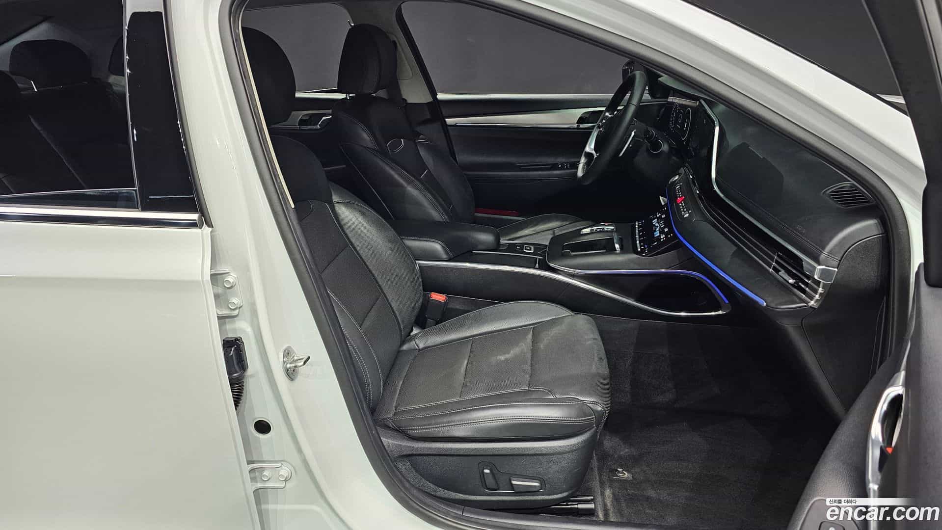 Grandeur Hyundai 2021.6-INNER-036