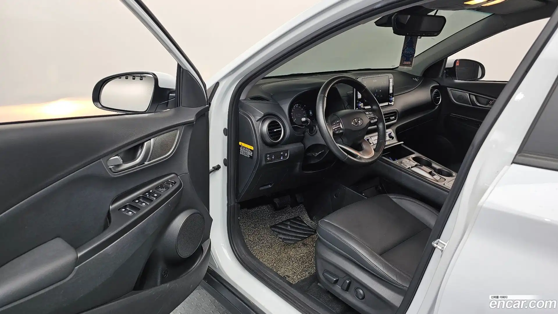 Kona Hyundai 2019.9-INNER-010