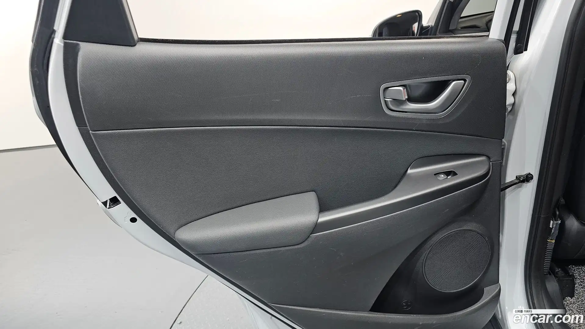 Kona Hyundai 2019.9-INNER-035