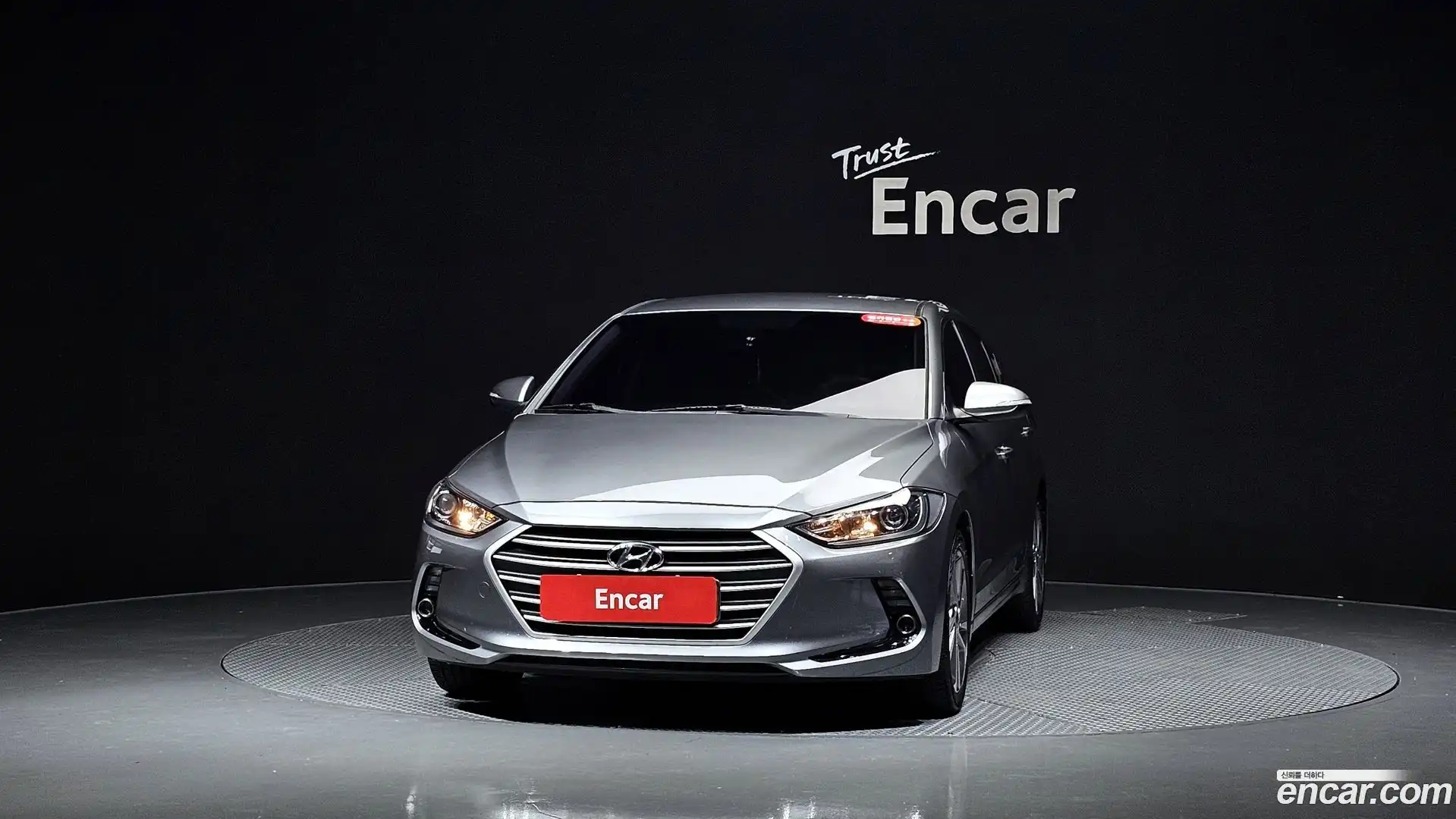 AVANTE Hyundai 2018.4-OUTER-003