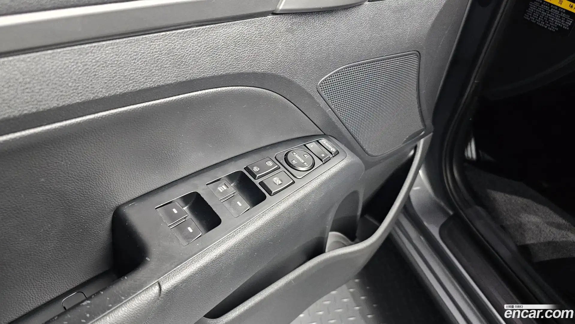 AVANTE Hyundai 2018.4-OPTION-040