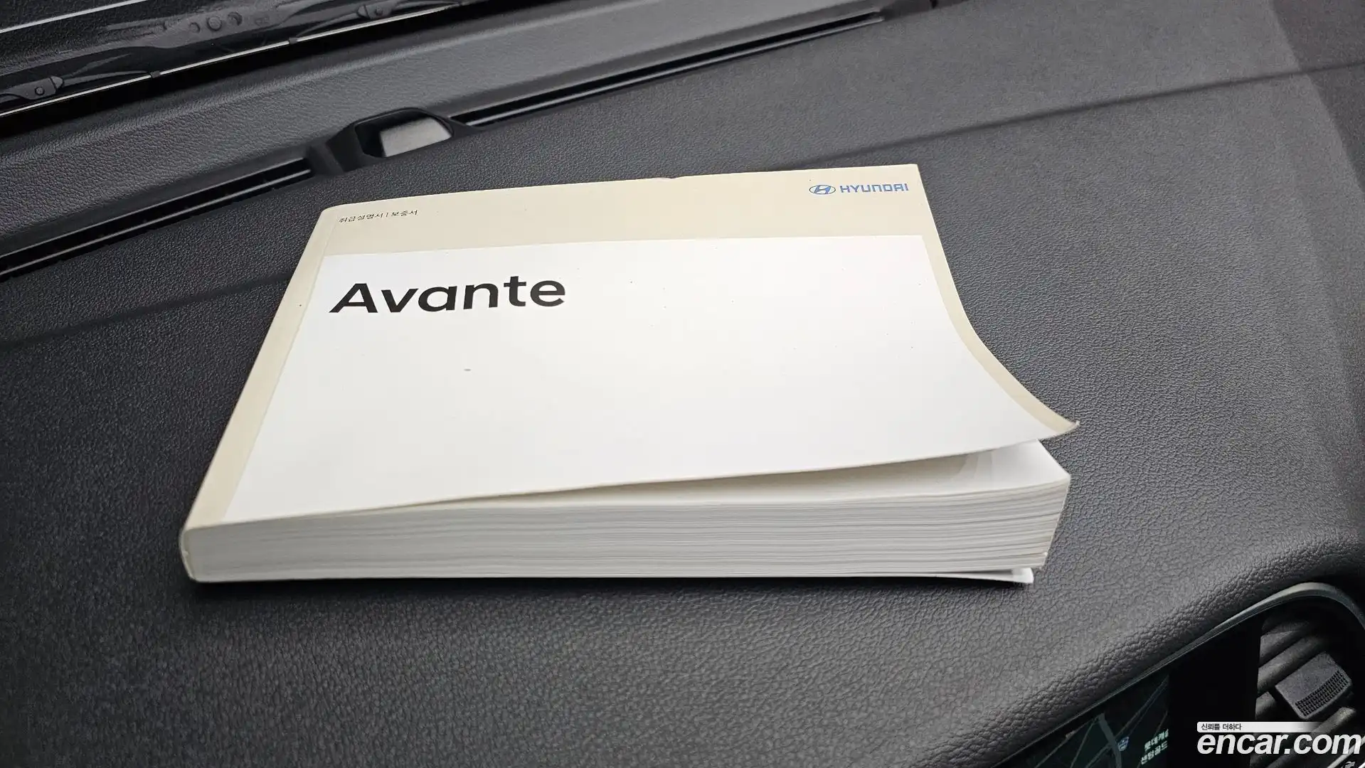 AVANTE Hyundai 2018.4-OPTION-045