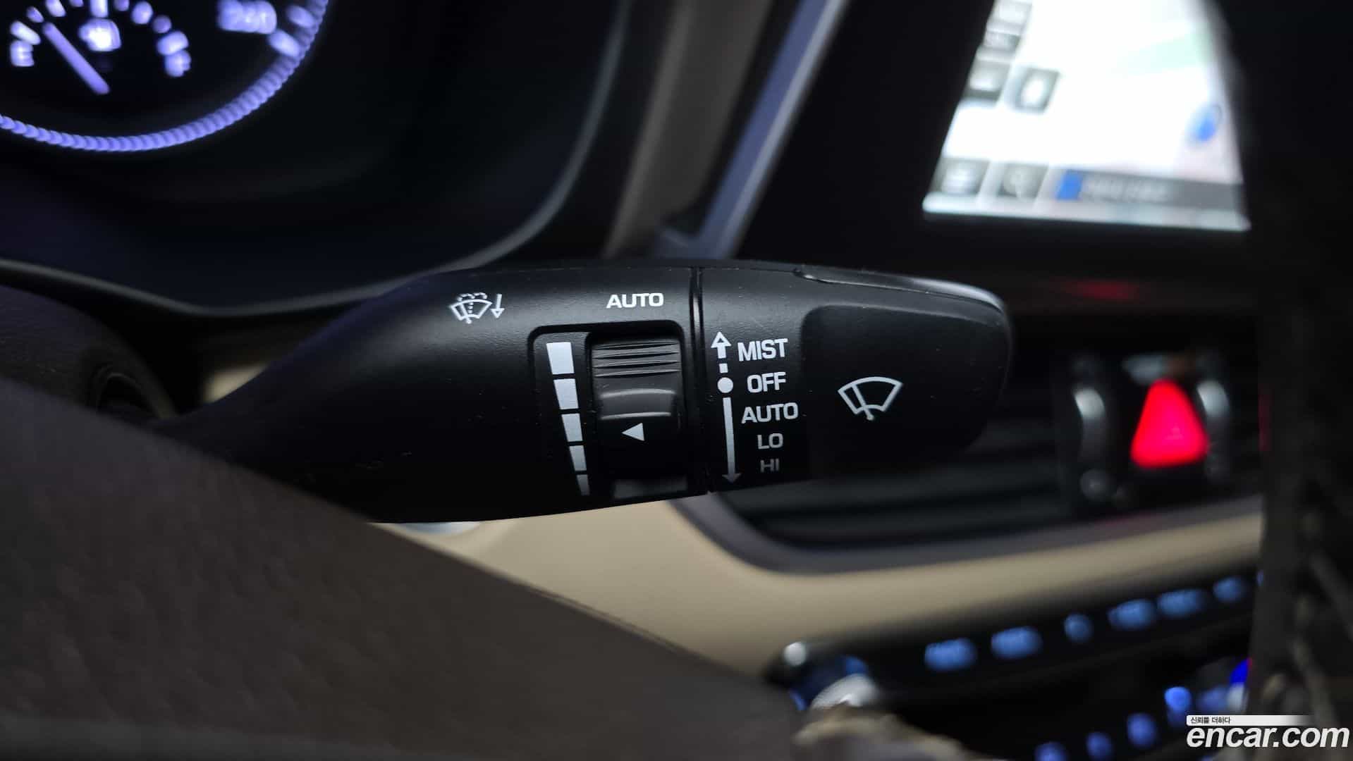 Grandeur Hyundai 2017.8-OPTION-020