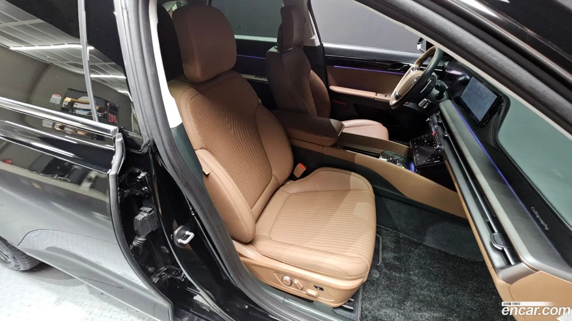 Grandeur Hyundai 2024.4-INNER-036