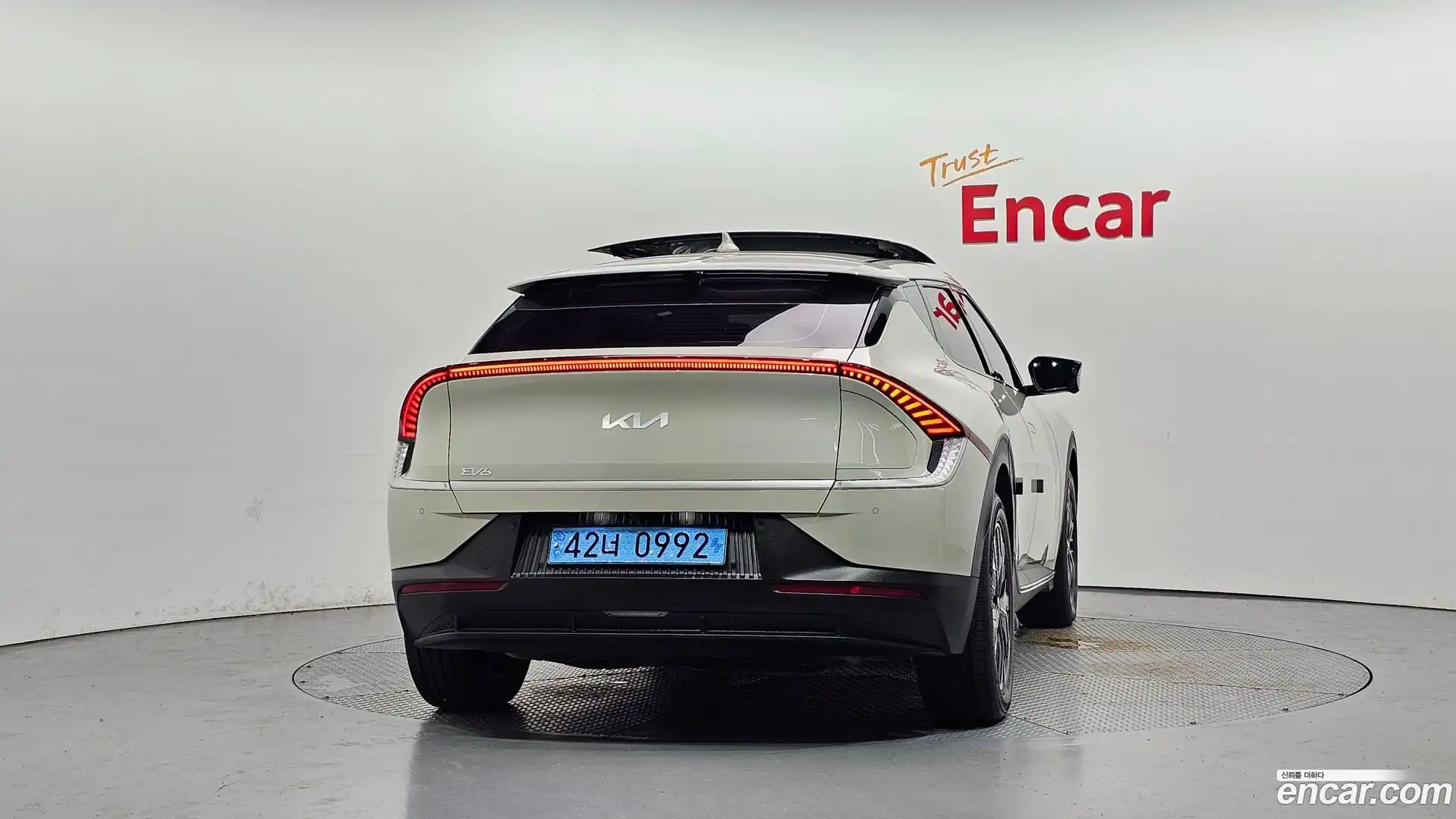 EV6 Kia 2021.11-OUTER-004
