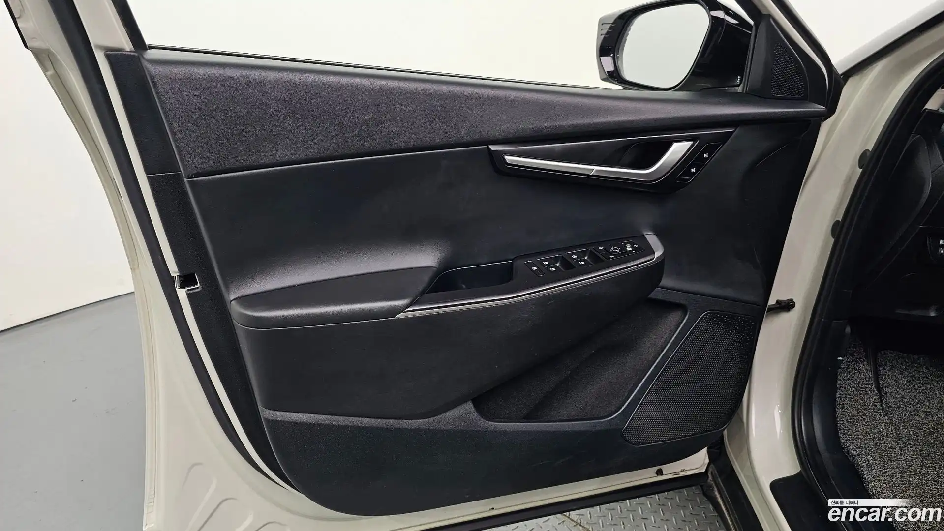 EV6 Kia 2021.11-INNER-034