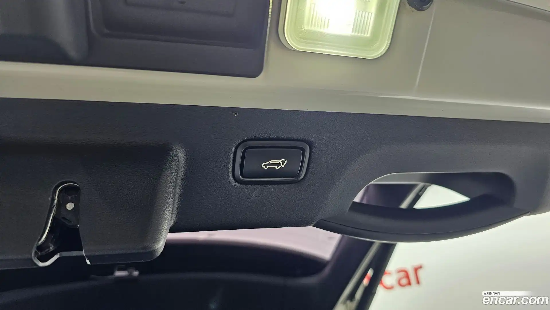 EV6 Kia 2021.11-OPTION-045