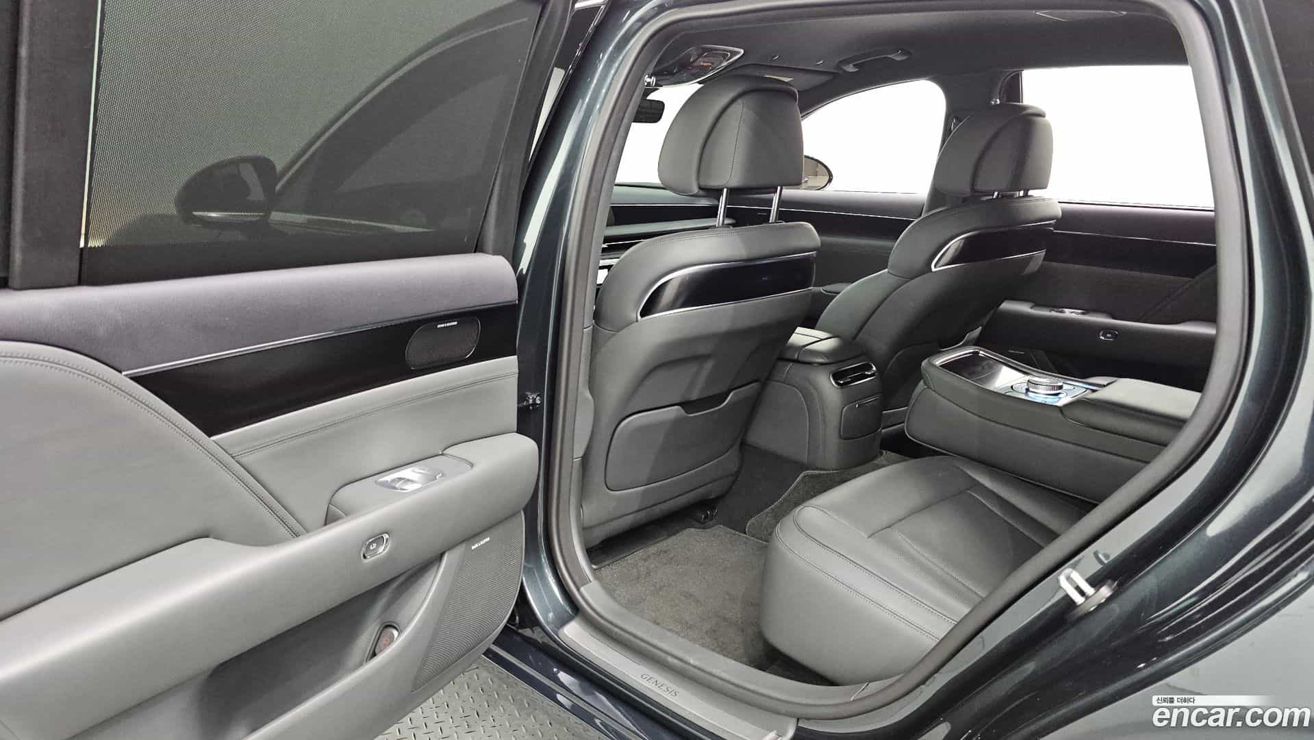 G90 Genesis 2022.6-INNER-036