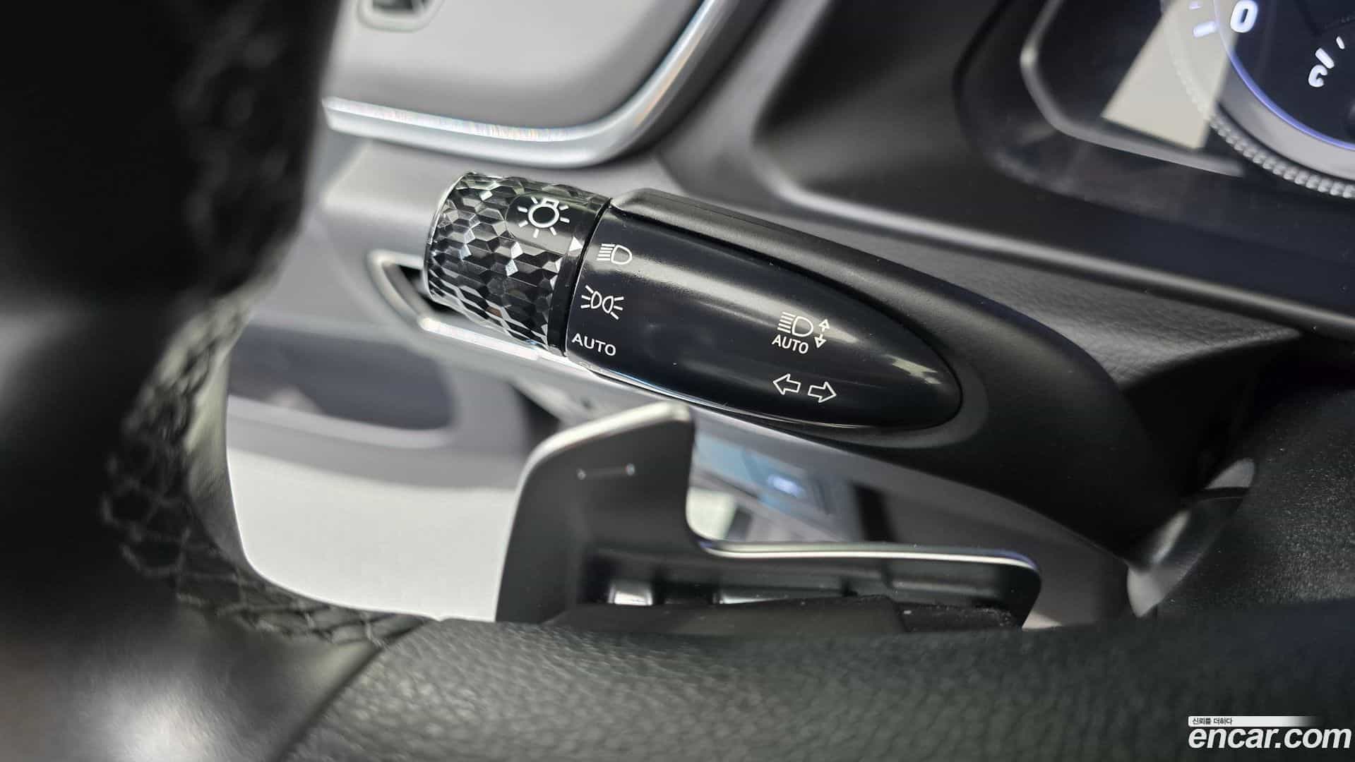 Sonata Hyundai 2019.6-OPTION-022