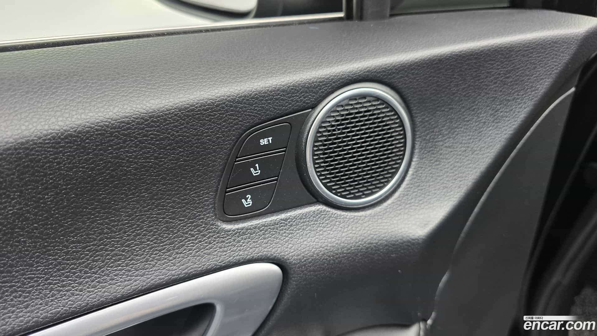 Sonata Hyundai 2019.6-OPTION-045