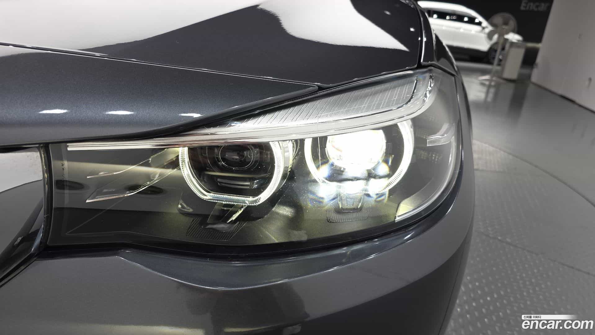 Gran Turismo BMW 2018.11-OUTER-032