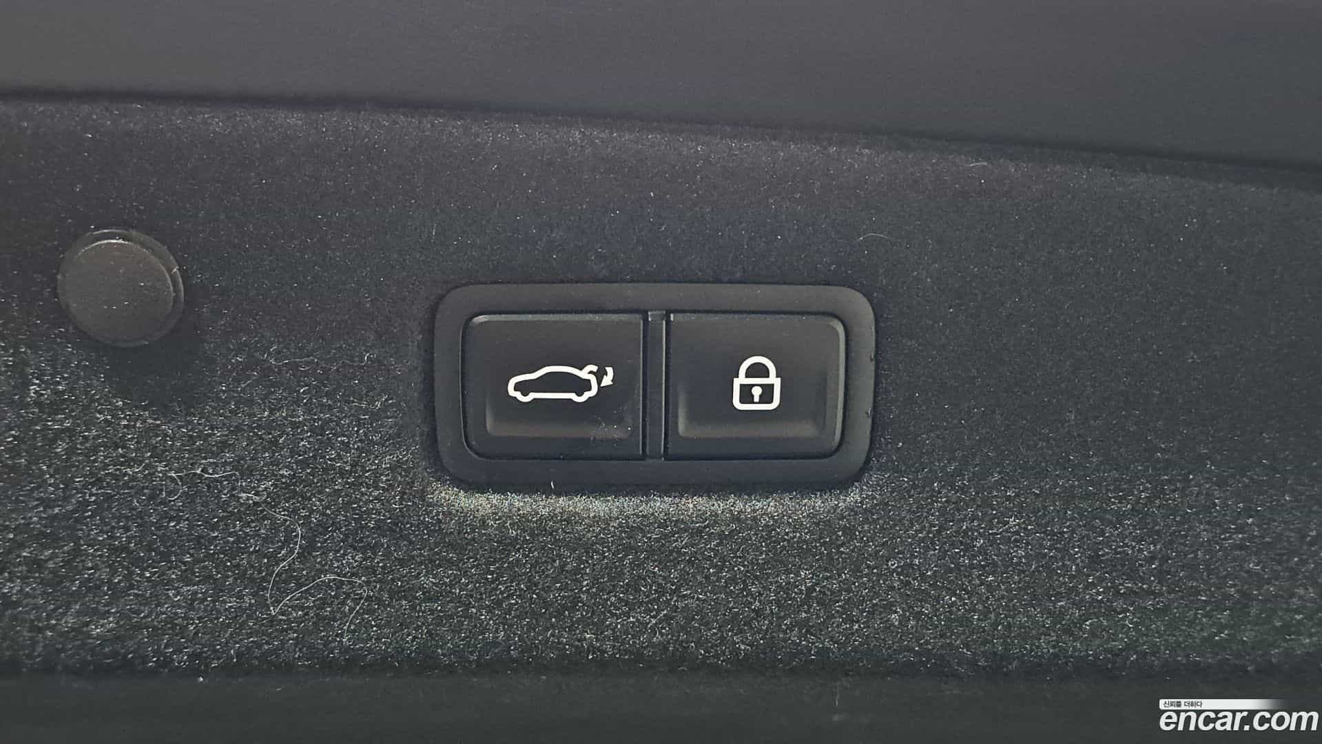 K8 Kia 2023.6-OPTION-024