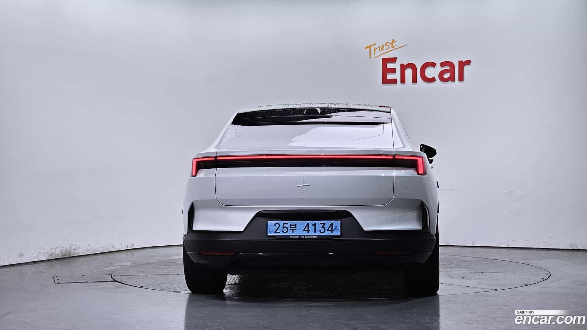Polestar 4 Polestar 2025.5-OUTER-004