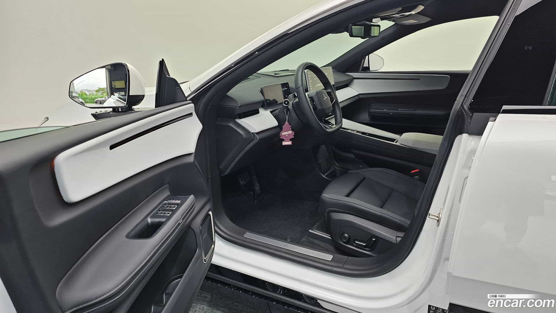 Polestar 4 Polestar 2025.5-INNER-010