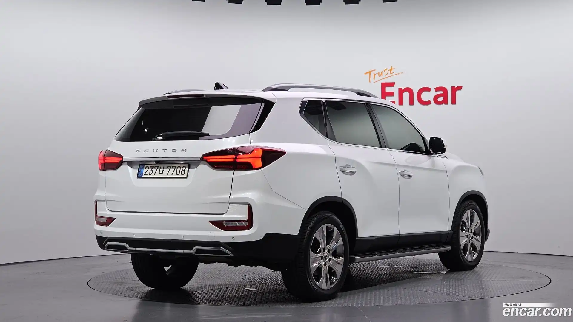 Rexton KG Mobility 2021.10-OUTER-002
