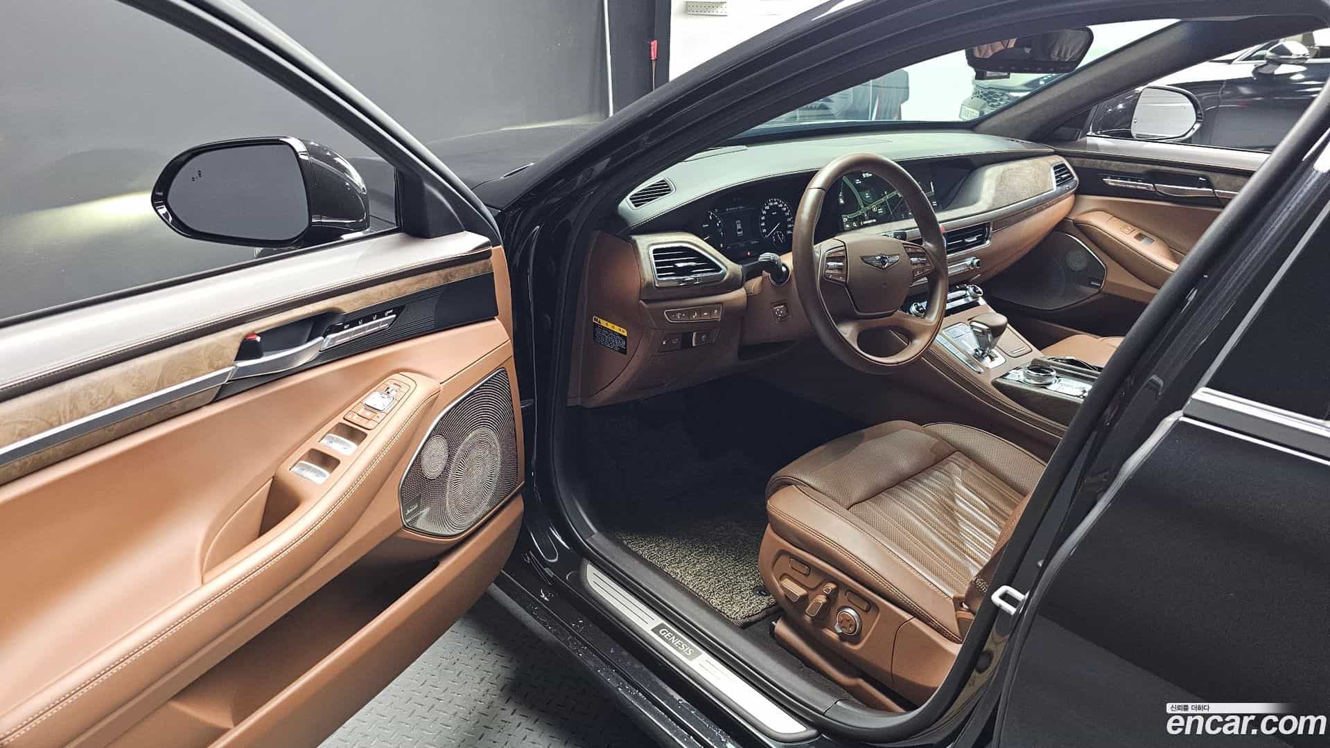 G90 Genesis 2019.0-INNER-010