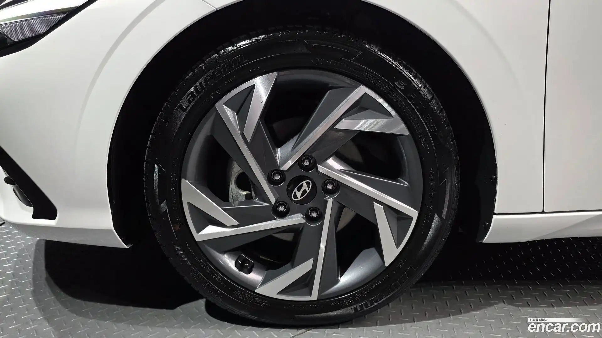 AVANTE Hyundai 2023.3-OUTER-005