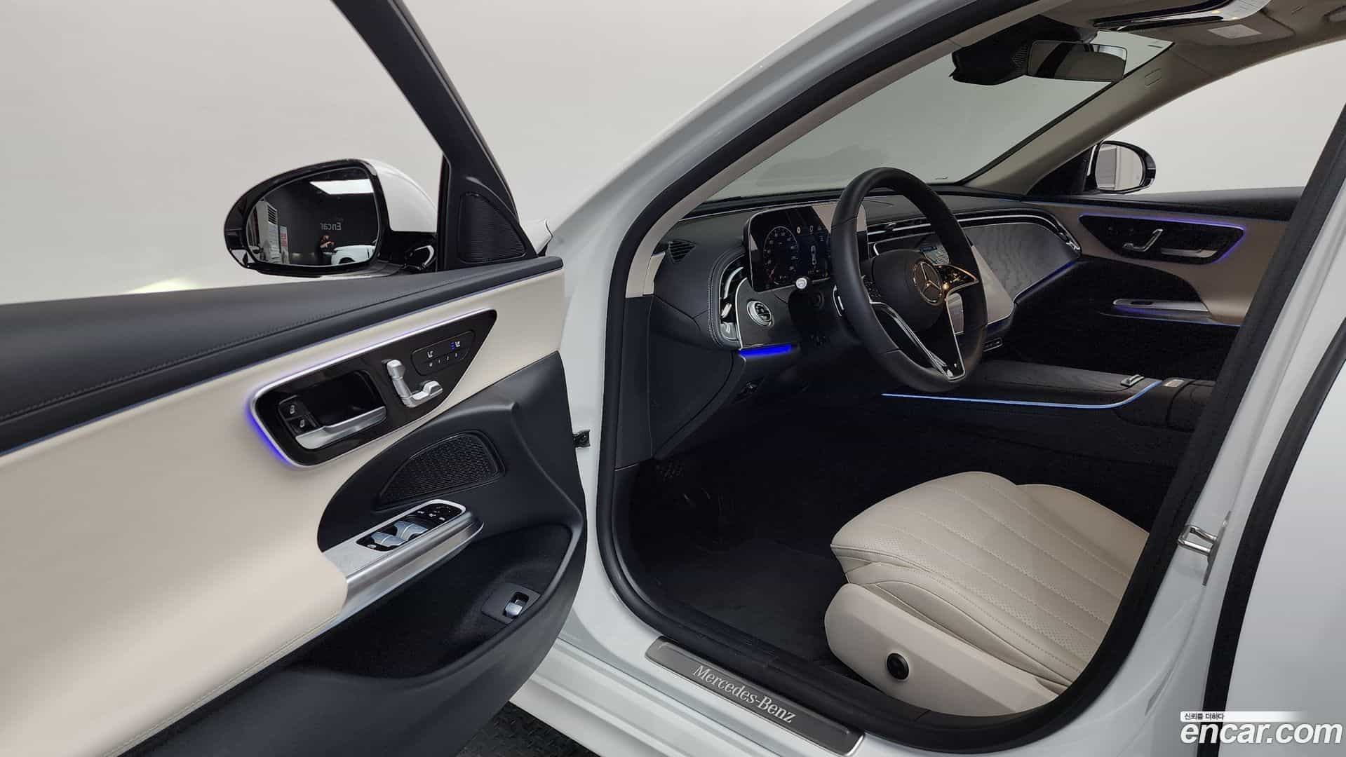 E-Class Mercedes-Benz 2024.8-INNER-010
