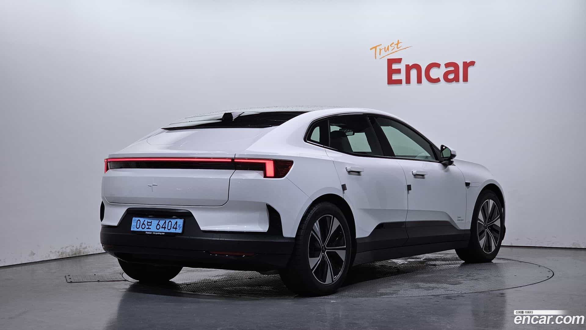 Polestar 4 Polestar 2025.5-OUTER-002