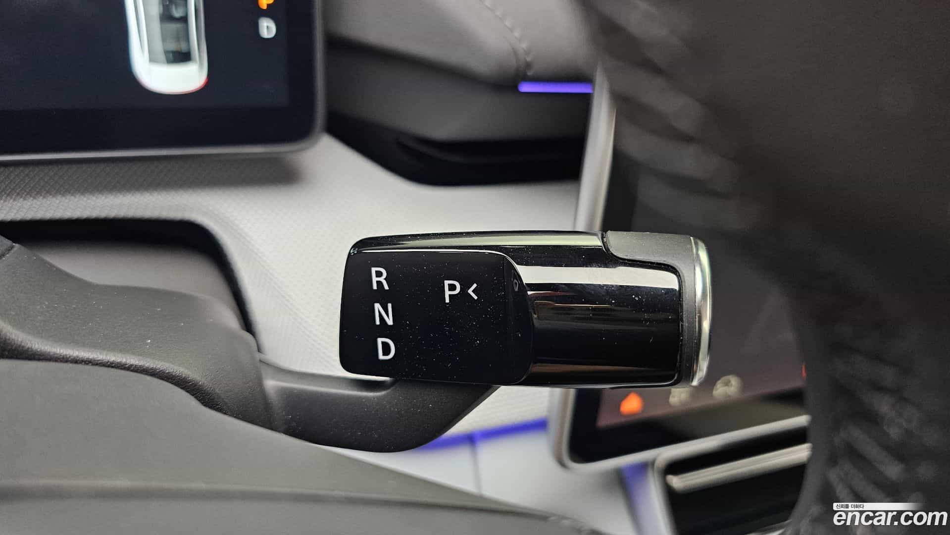 Polestar 4 Polestar 2025.5-INNER-009