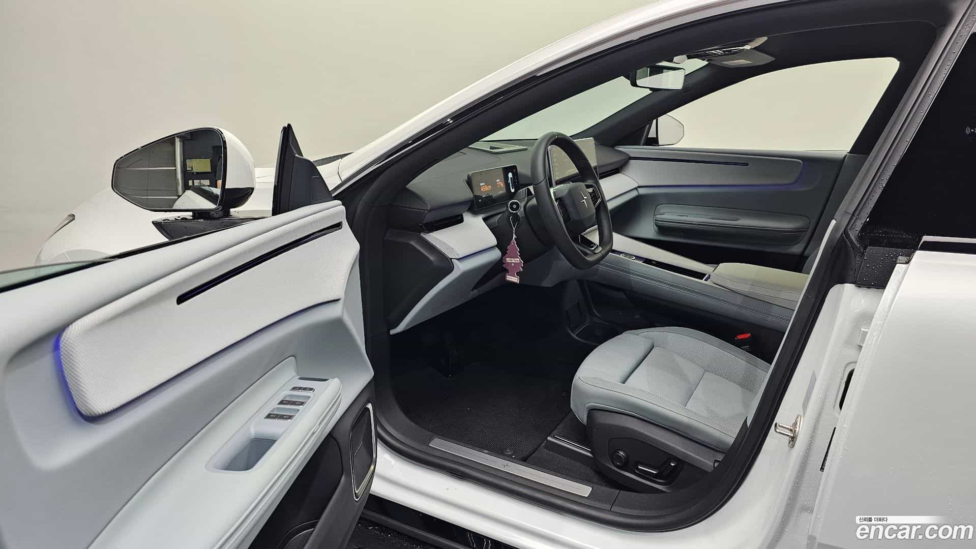 Polestar 4 Polestar 2025.5-INNER-010