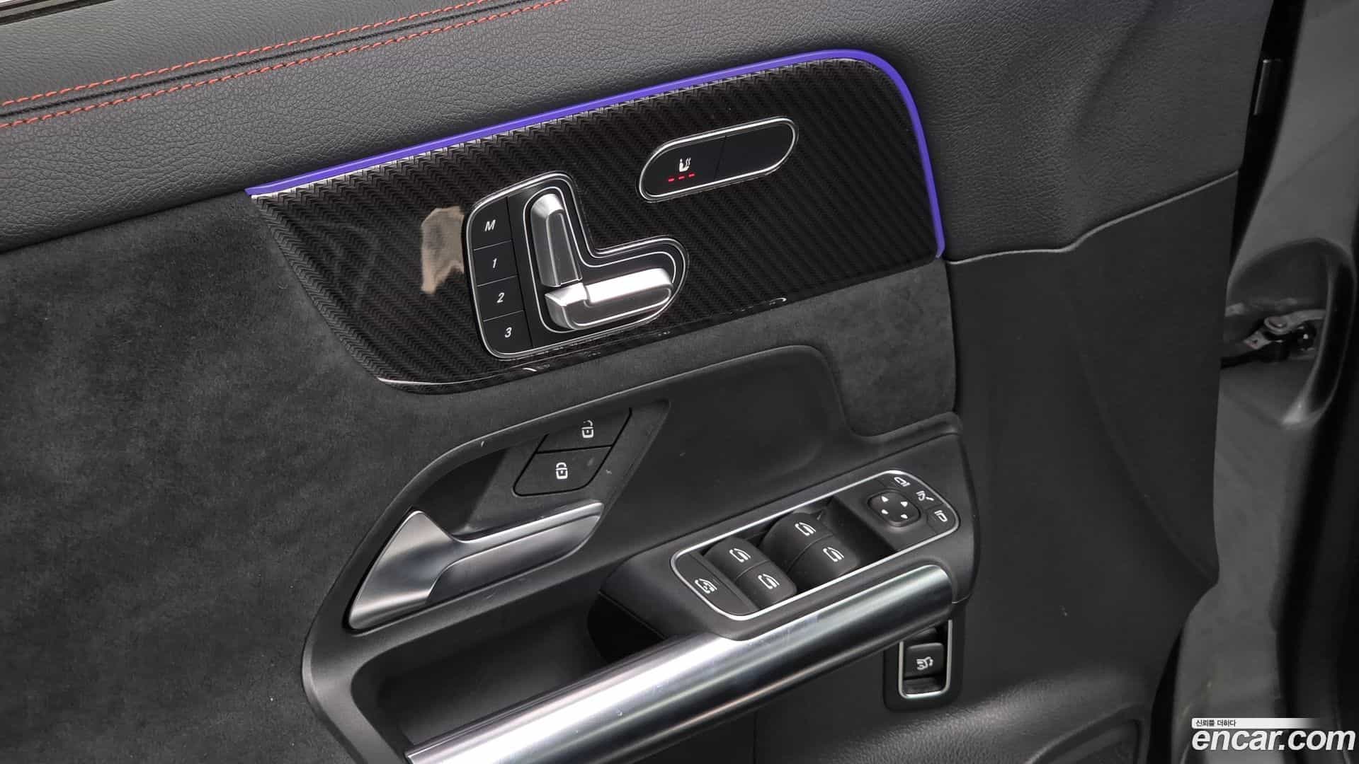 GLA-Class Mercedes-Benz 2022.11-OPTION-020