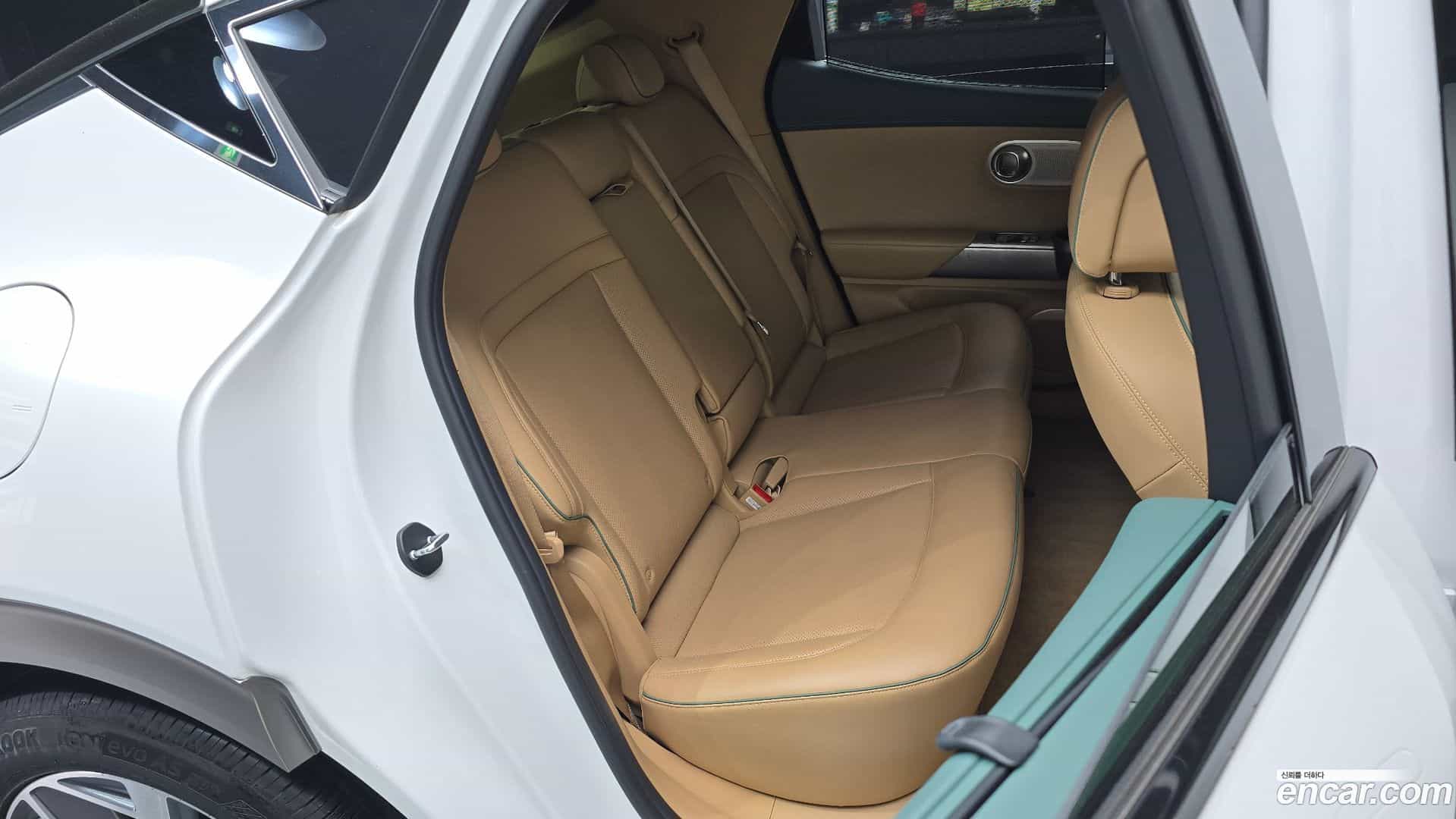 GV60 Genesis 2023.3-OPTION-015