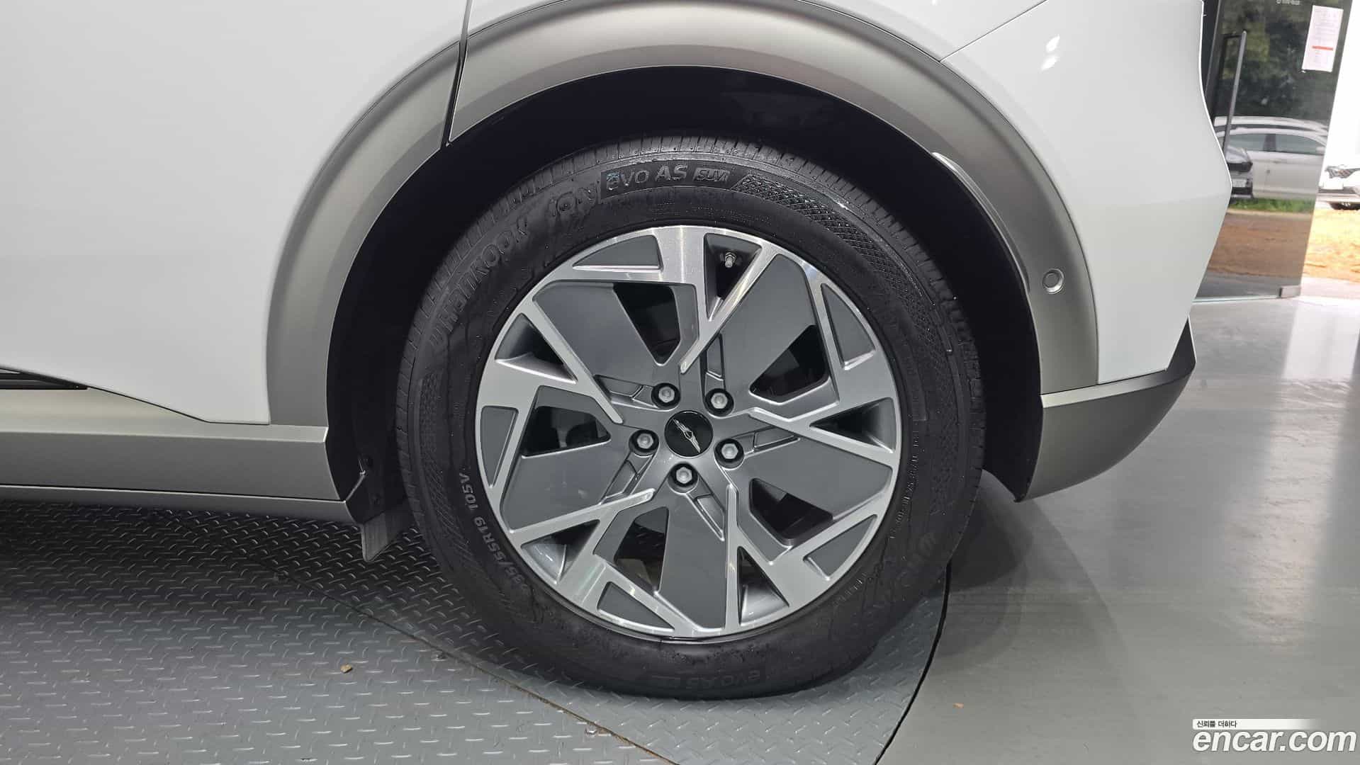 GV60 Genesis 2023.3-OUTER-031