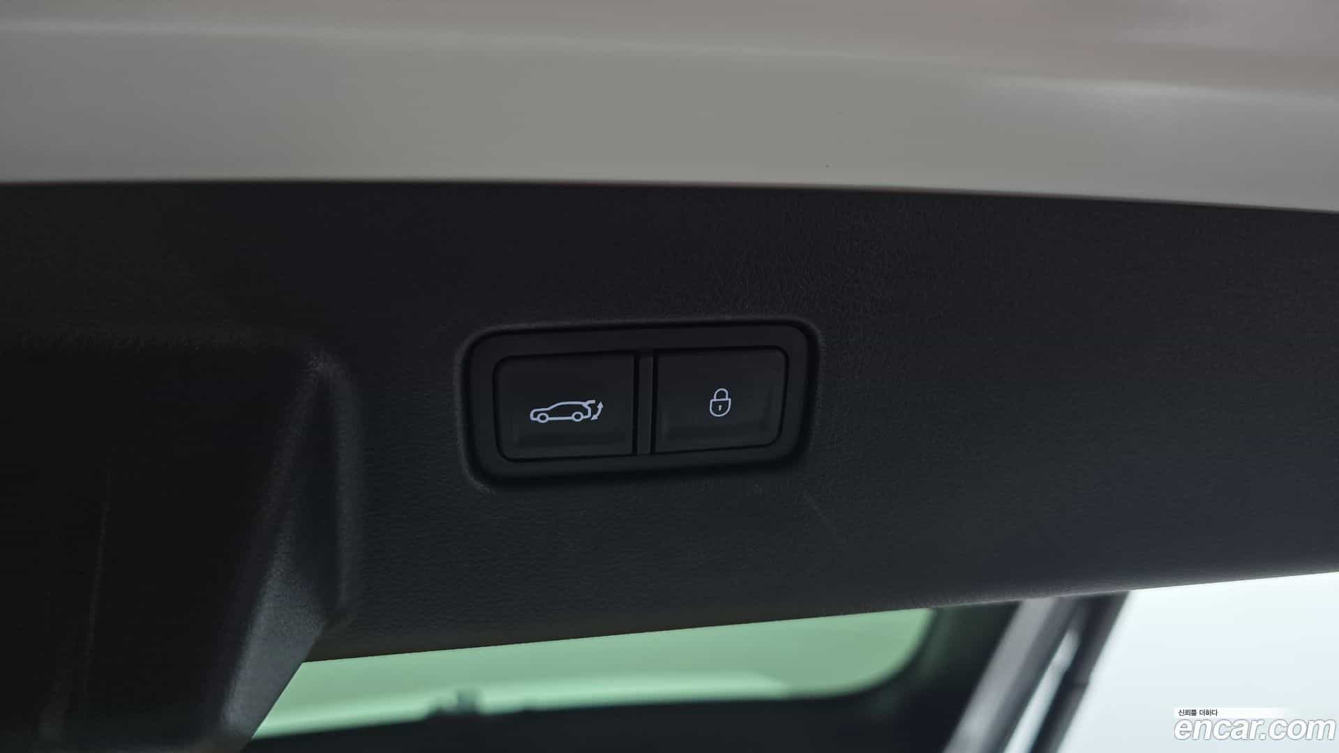 GV60 Genesis 2023.3-OPTION-040