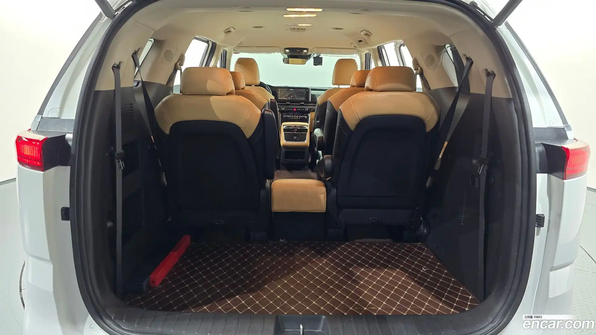 Canival Kia 2020.8-OPTION-045