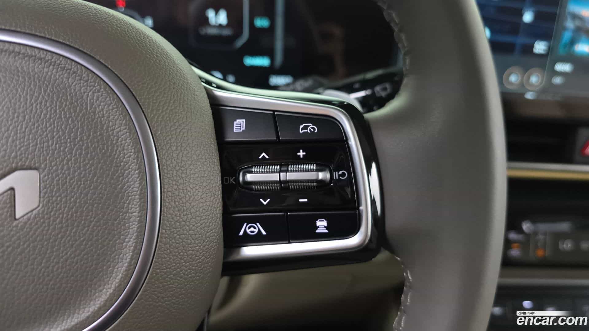 Canival Kia 2024.3-OPTION-023