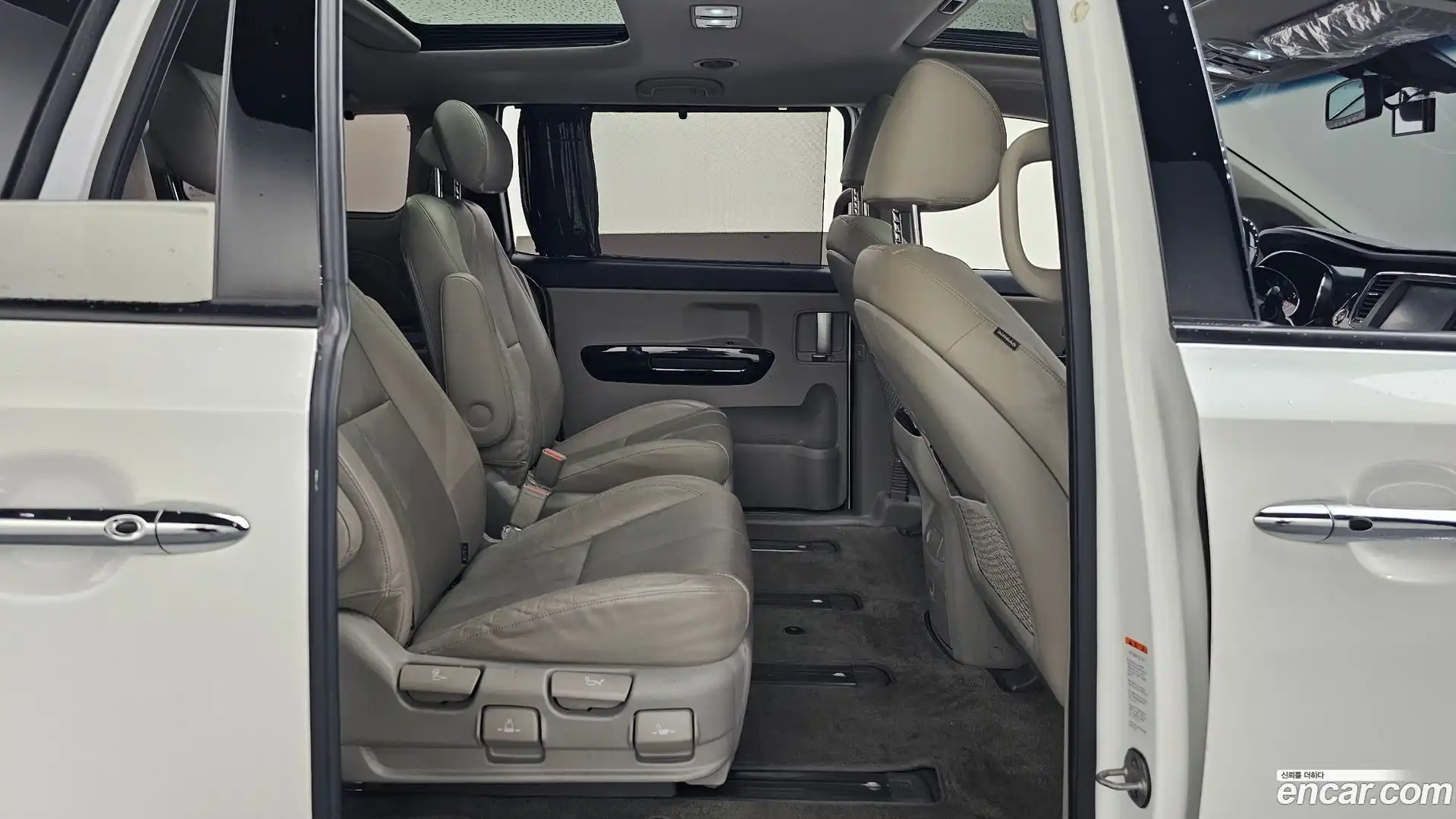 Canival Kia 2018.7-OPTION-016