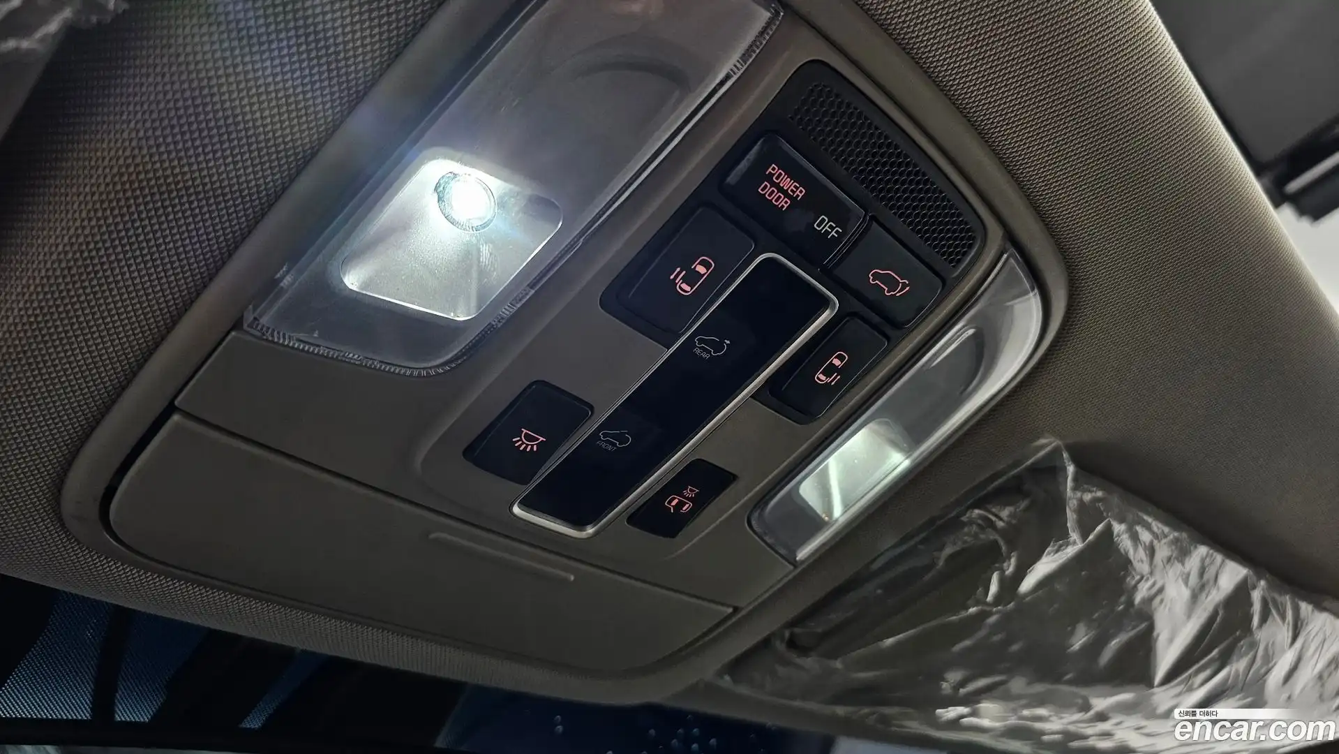 Canival Kia 2018.7-OPTION-021